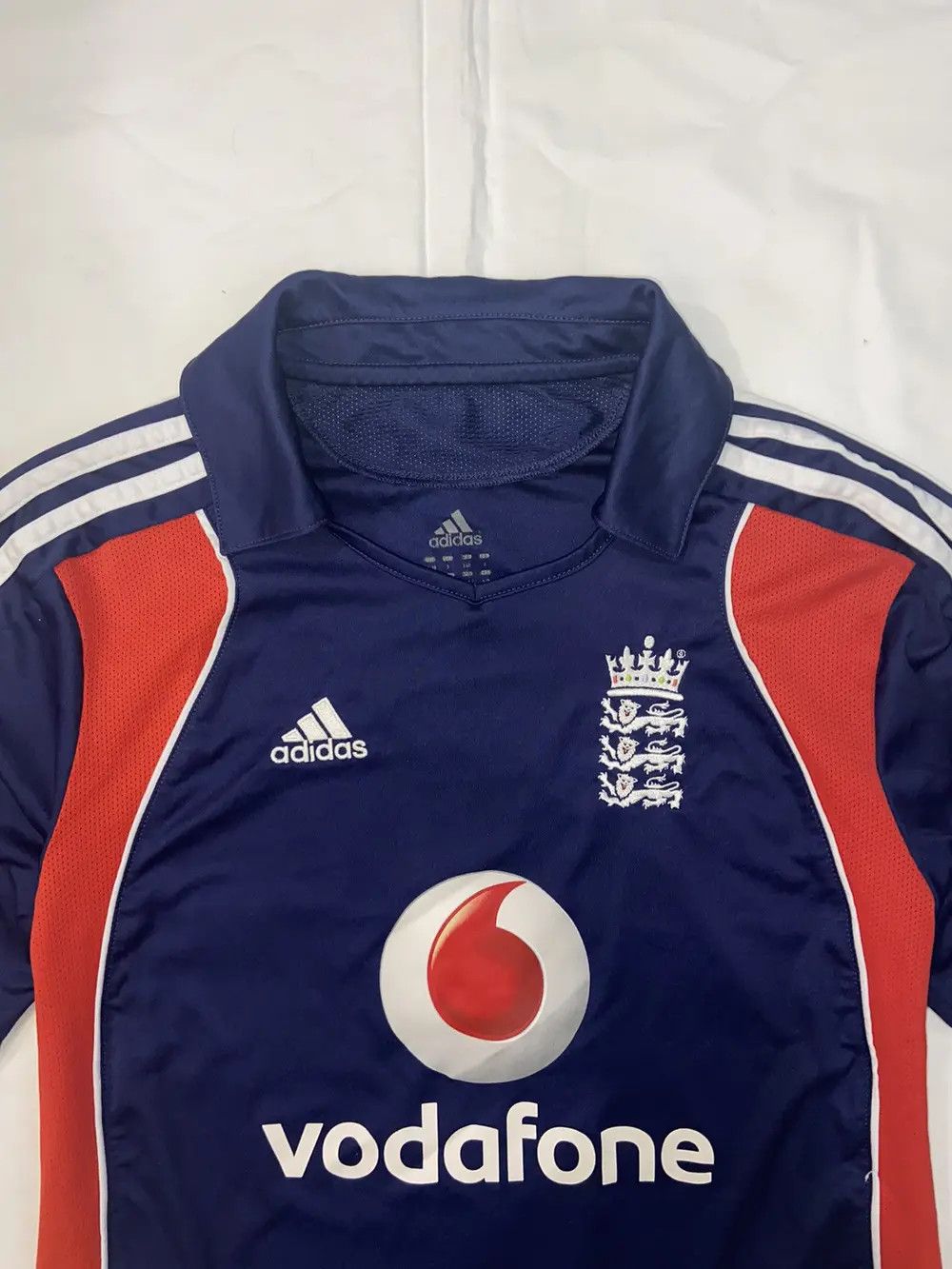 Adidas VINTAGE 2008 ADIDAS ENGLAND CRICKET NATIONAL TEAM JERSEY Size US S / EU 44-46 / 1 - 4 Thumbnail