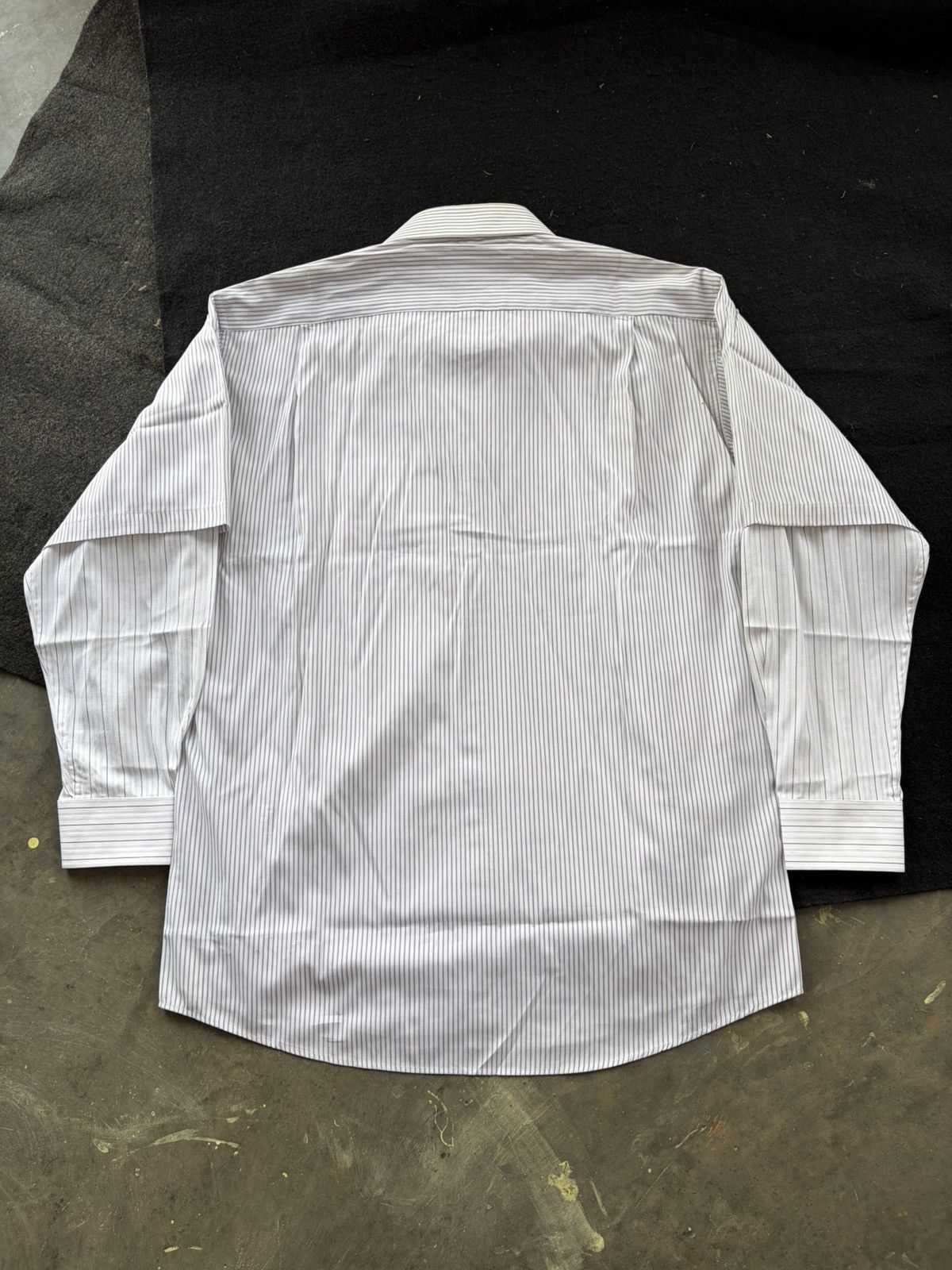 Balenciaga Balenciaga double layered vintage shirt button Size US L / EU 52-54 / 3 - 3 Thumbnail