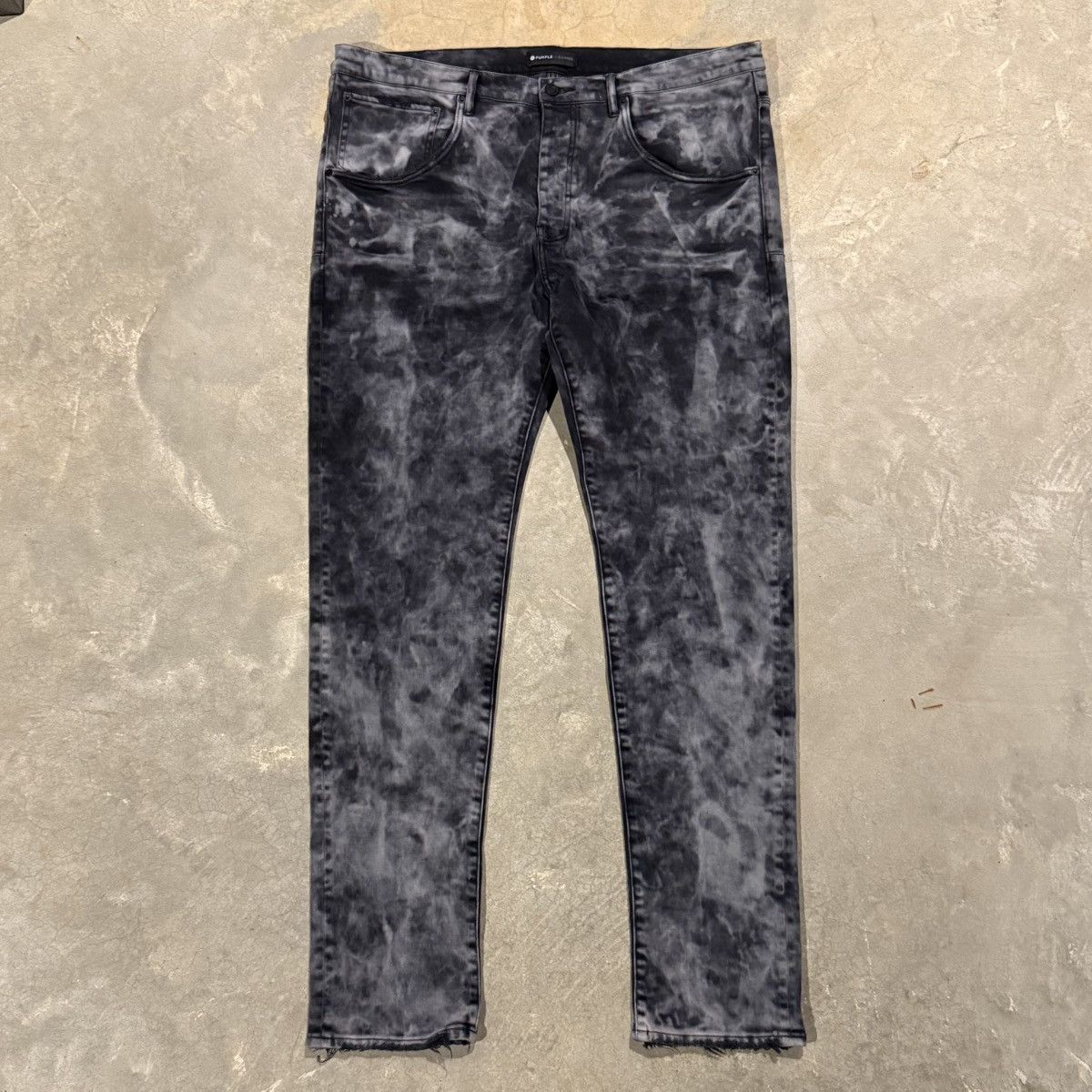 Purple Brand Purple Brand P002 Denim Lavender Tint Black Fade Jeans Size US 40 / EU 56 - 1 Thumbnail