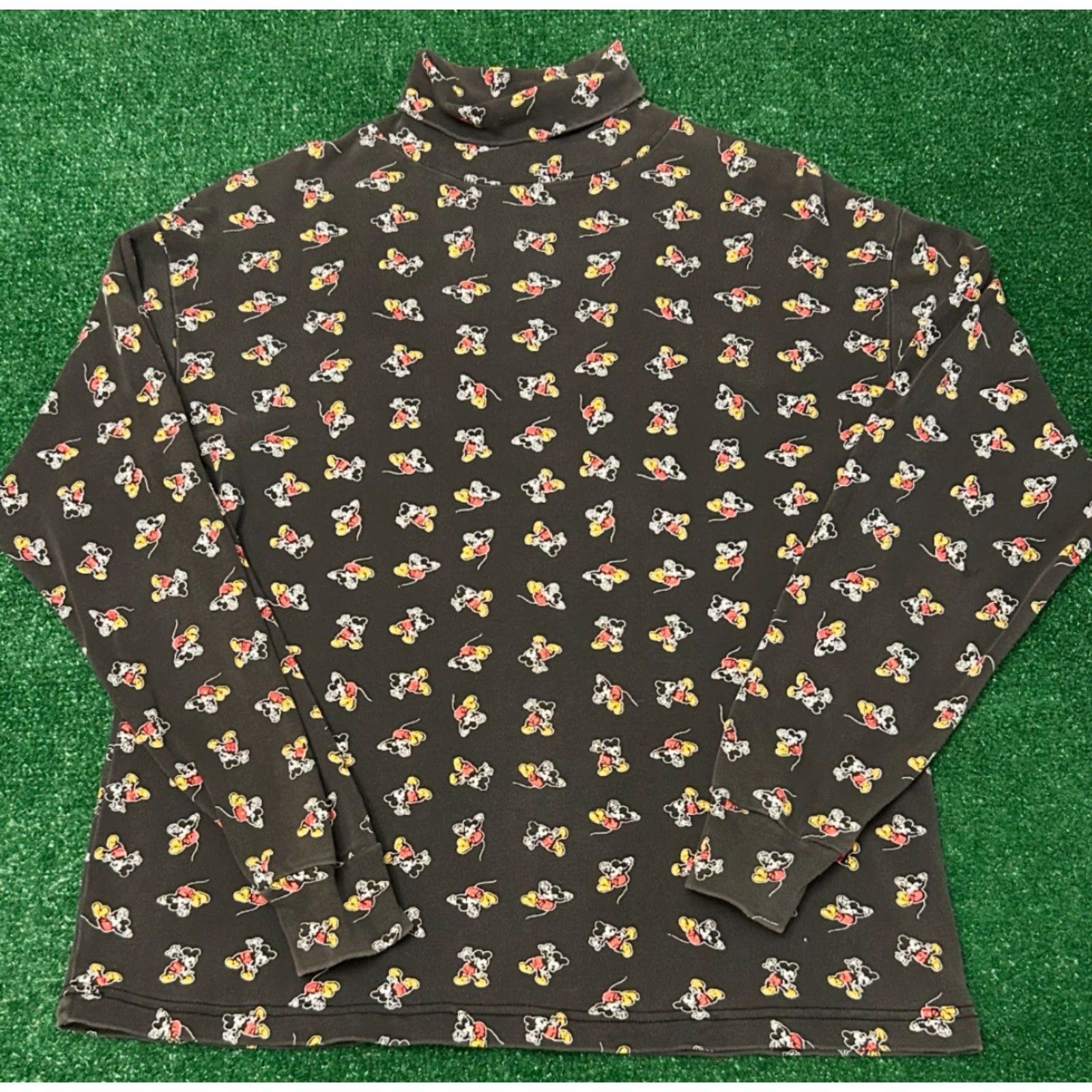 Disney VINTAGE Disney Mickey Mouse All Over Print AOP VTG Turtleneck Shirt Size M Men Long Sleeve Gray 90s Shirt Mens Size US M / EU 48-50 / 2 - 3 Thumbnail