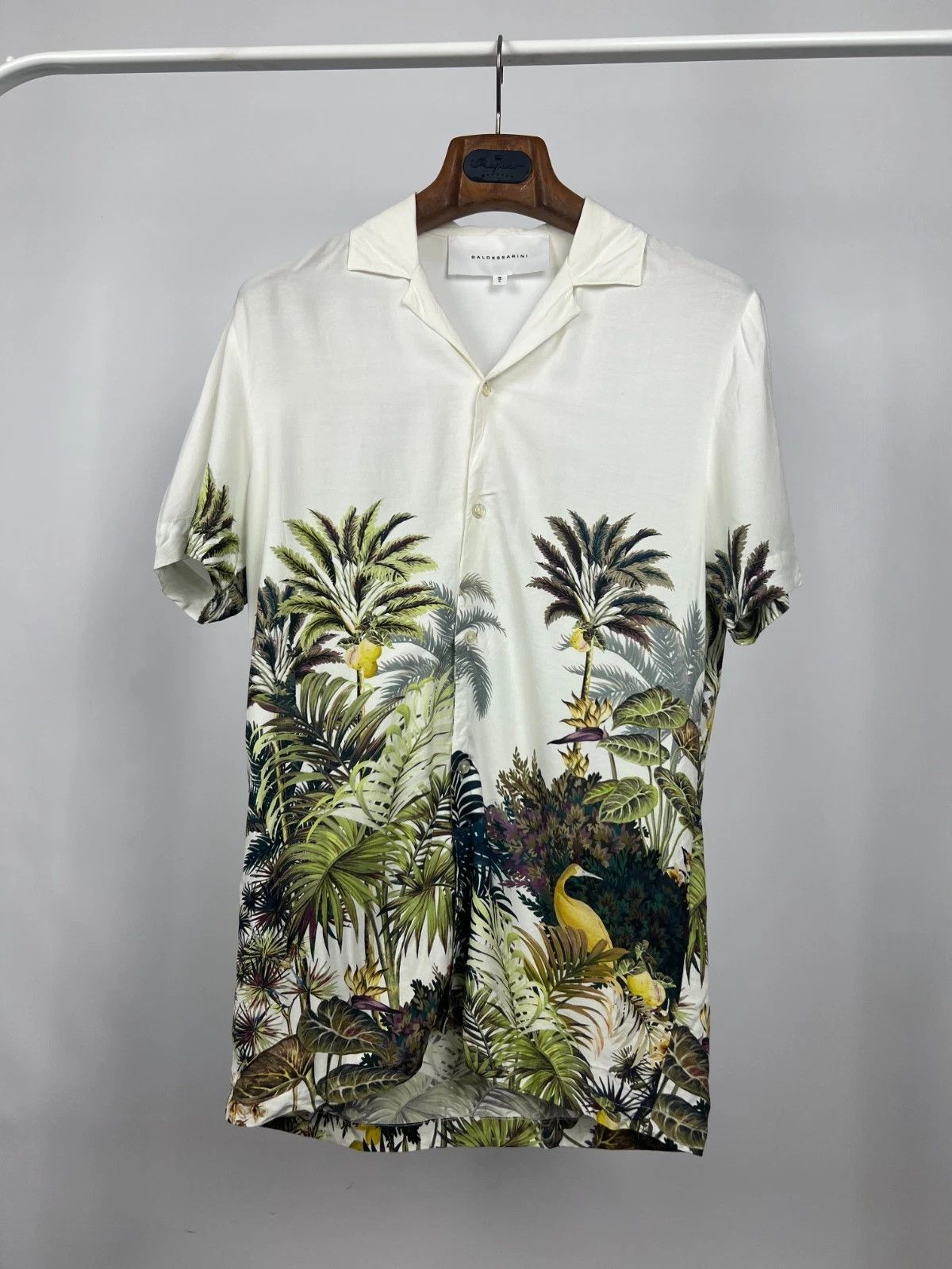 Baldessarini Baldessarini Men's Animal Floral Pattern Hawaiian Shirt Size US S / EU 44-46 / 1 - 1 Thumbnail
