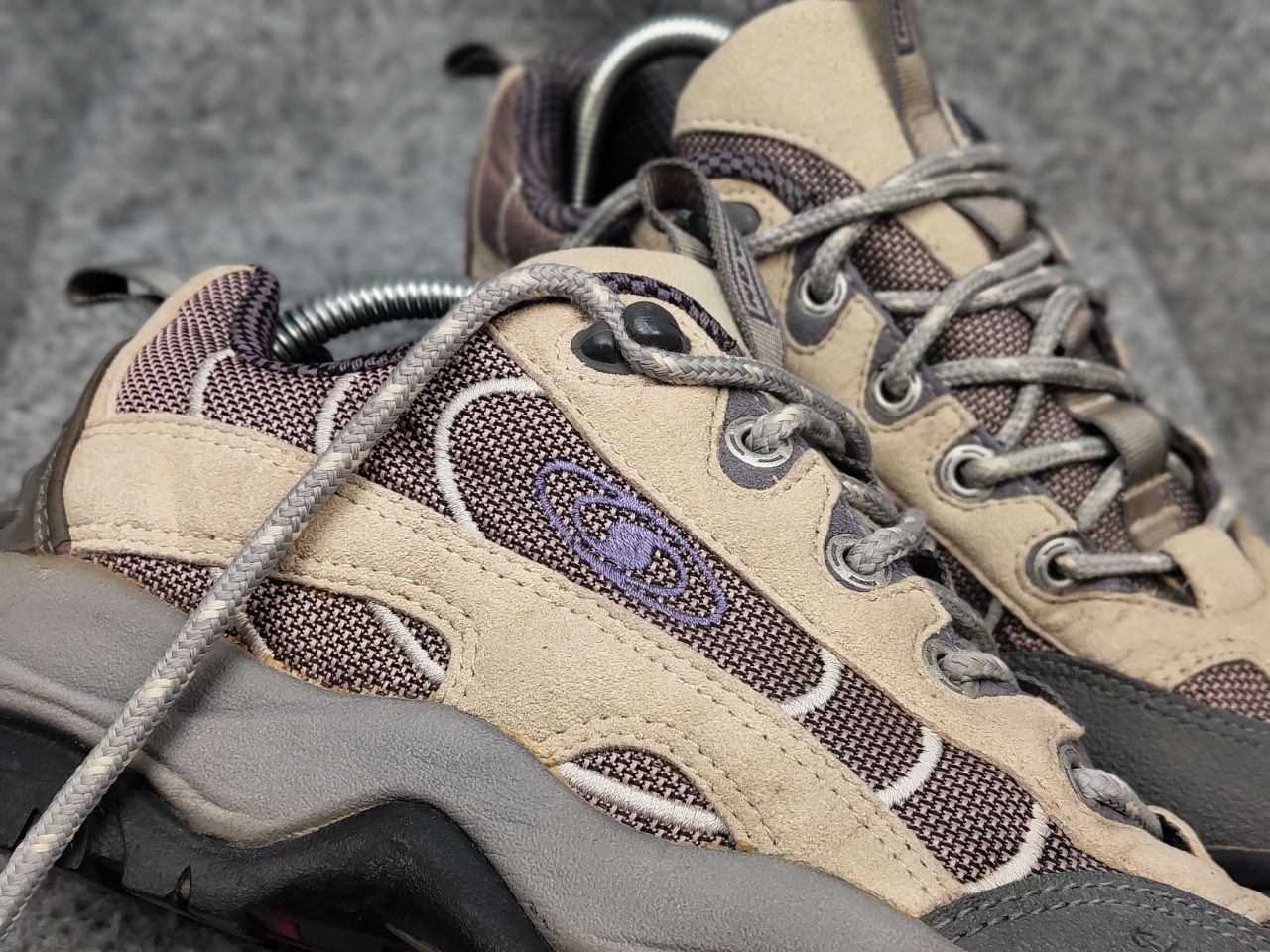 Salomon Vintage Salomon Contagrip sneakers Hiking Trail Shoes Oakley Size US 5.5 / IT 35.5 - 17 Thumbnail