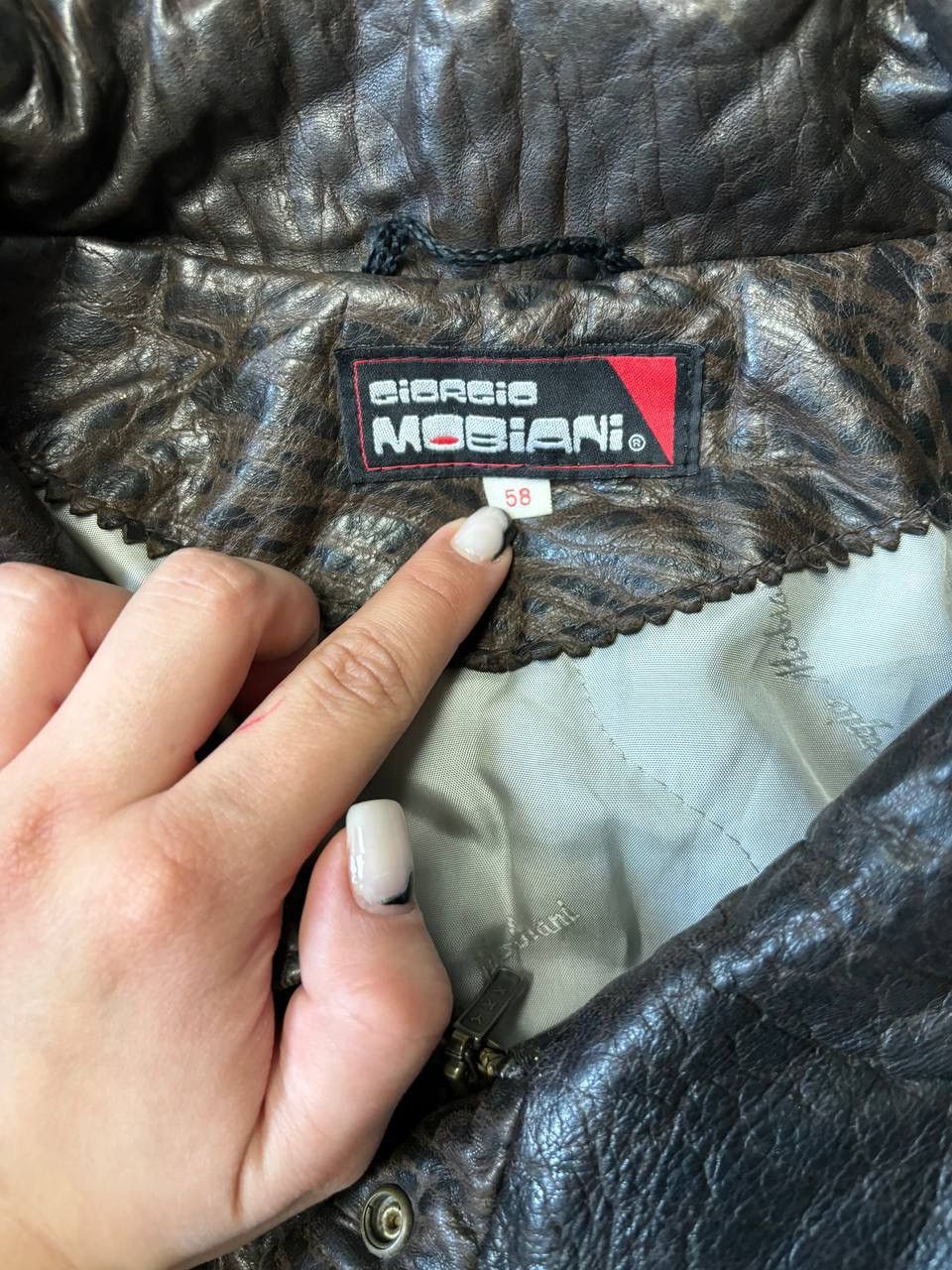 20471120 × Beauty Beast Vintage Giorgio Mobiani “alligator style” Leather avantgarde Size US XL / EU 56 / 4 - 8 Thumbnail