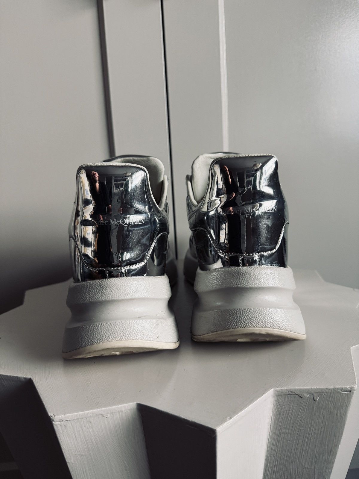 Alexander McQueen Alexander McQueen Silver Oversized Runner Size US 10 / EU 43 - 4 Thumbnail