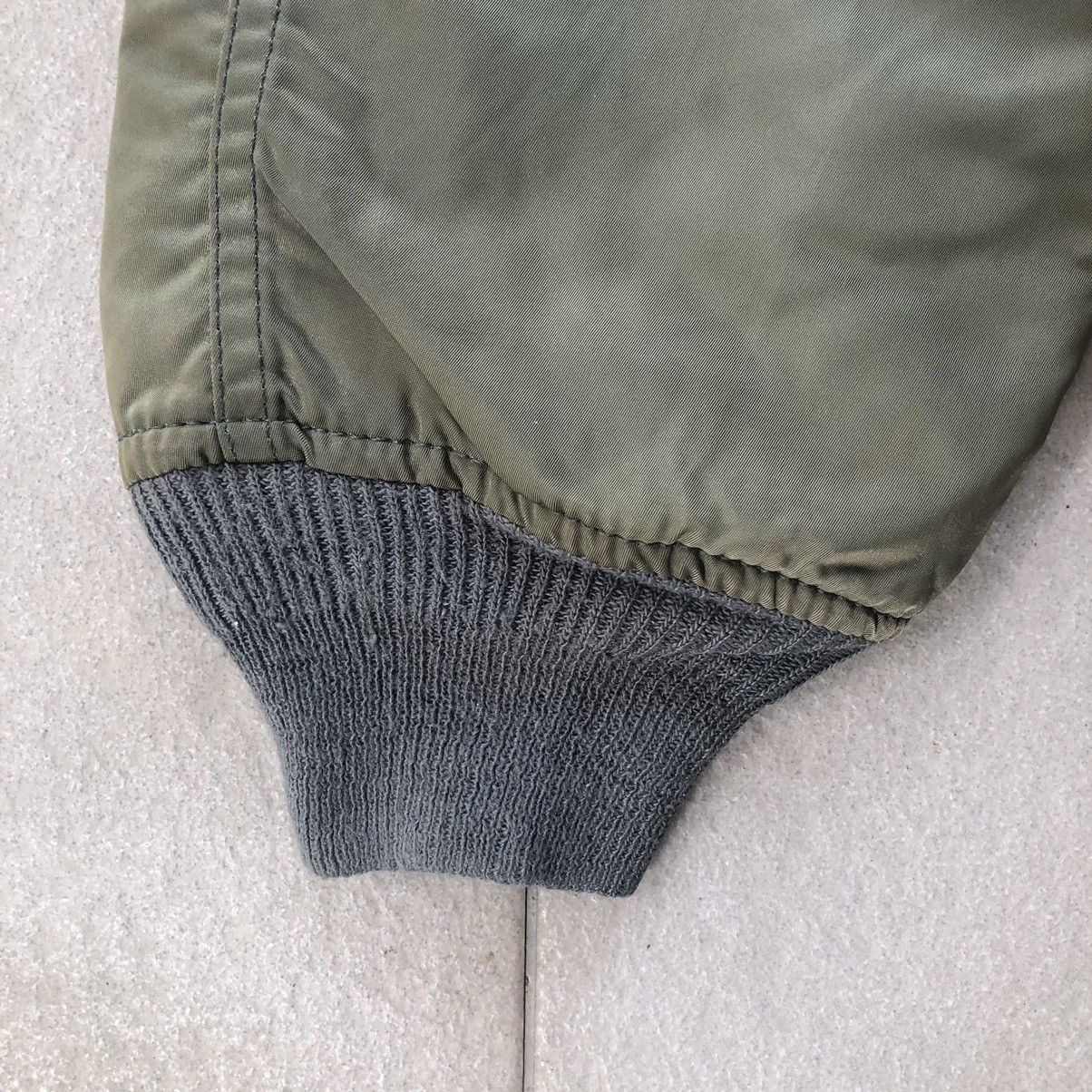 Alpha Industries Alpha industrie with faux fur hood N-2B Size US M / EU 48-50 / 2 - 6 Thumbnail