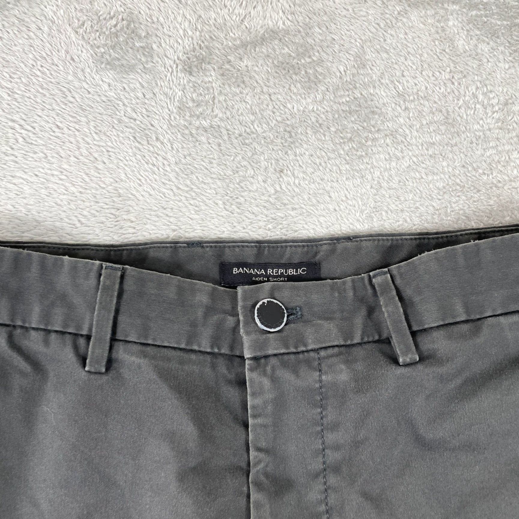 Banana Republic Banana Republic Aiden Short Mens 30 Gray Chino Cotton Stretch Slim Casual Preppy Size US 30 / EU 46 - 4 Thumbnail
