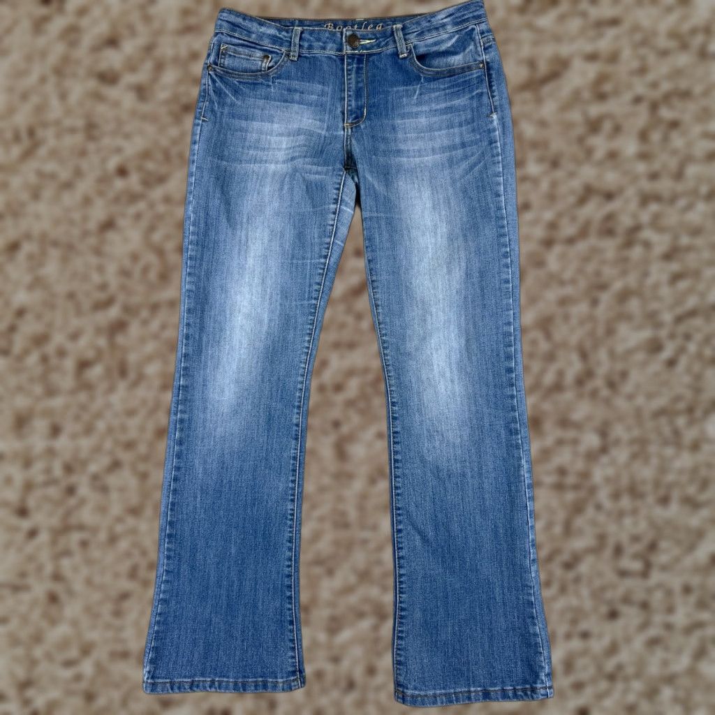 Cherokee Cherokee Jeans Bootcut Womens 12 Blue Denim 29x30 Regular Low Rise Cotton 5-Pocket Design Size 34" / US 12 / IT 48 - 1 Thumbnail