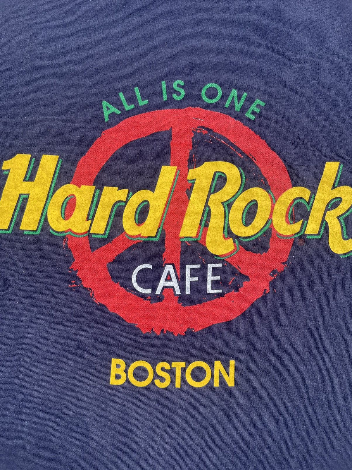 Hard Rock Cafe Vintage Hard Rock Cafe Boston Tshirt Size US L / EU 52-54 / 3 - 11 Thumbnail