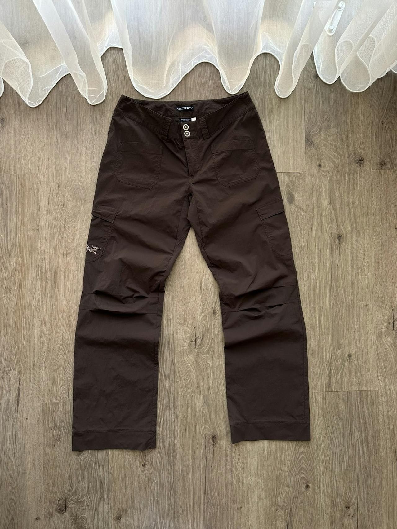 image of Arcteryx x Outdoor Life Vintage Arc’Teryx Outdoor Brown Big Logo Pants, Men's (Size 30)