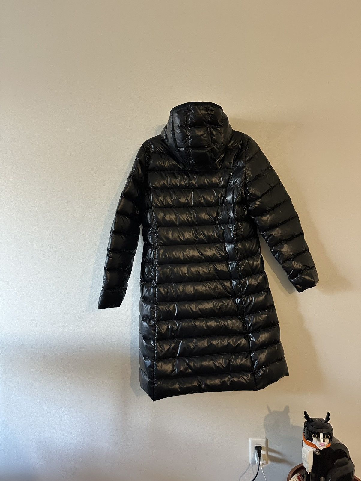 Moncler Moncler Women's Moka Long Puffer Coat Quilted Goose Down Size ONE SIZE - 2 Thumbnail
