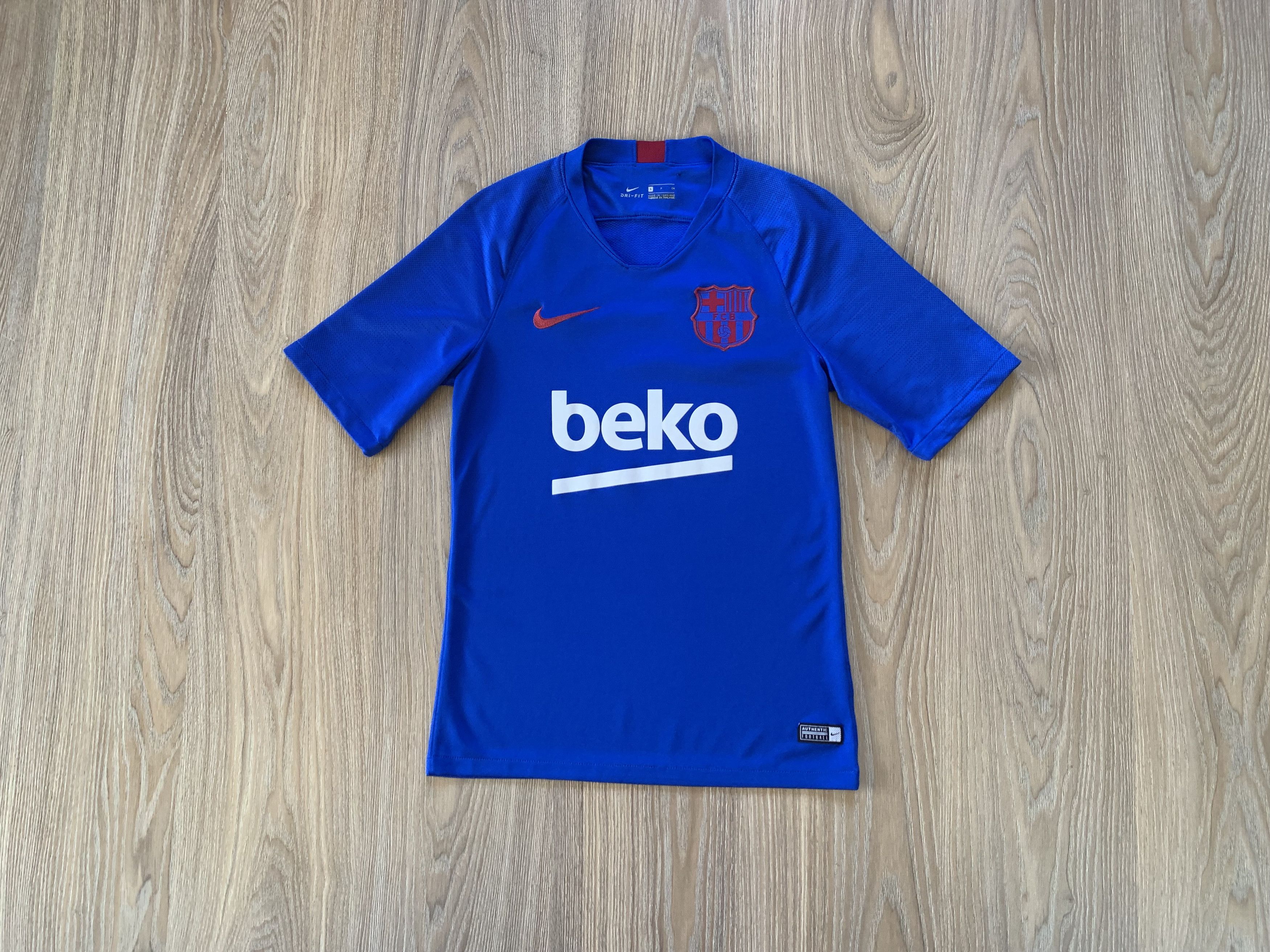 Nike × Vintage Nike Barcelona Nike Training Shirt 2019-2020 Size US S / EU 44-46 / 1 - 1 Thumbnail
