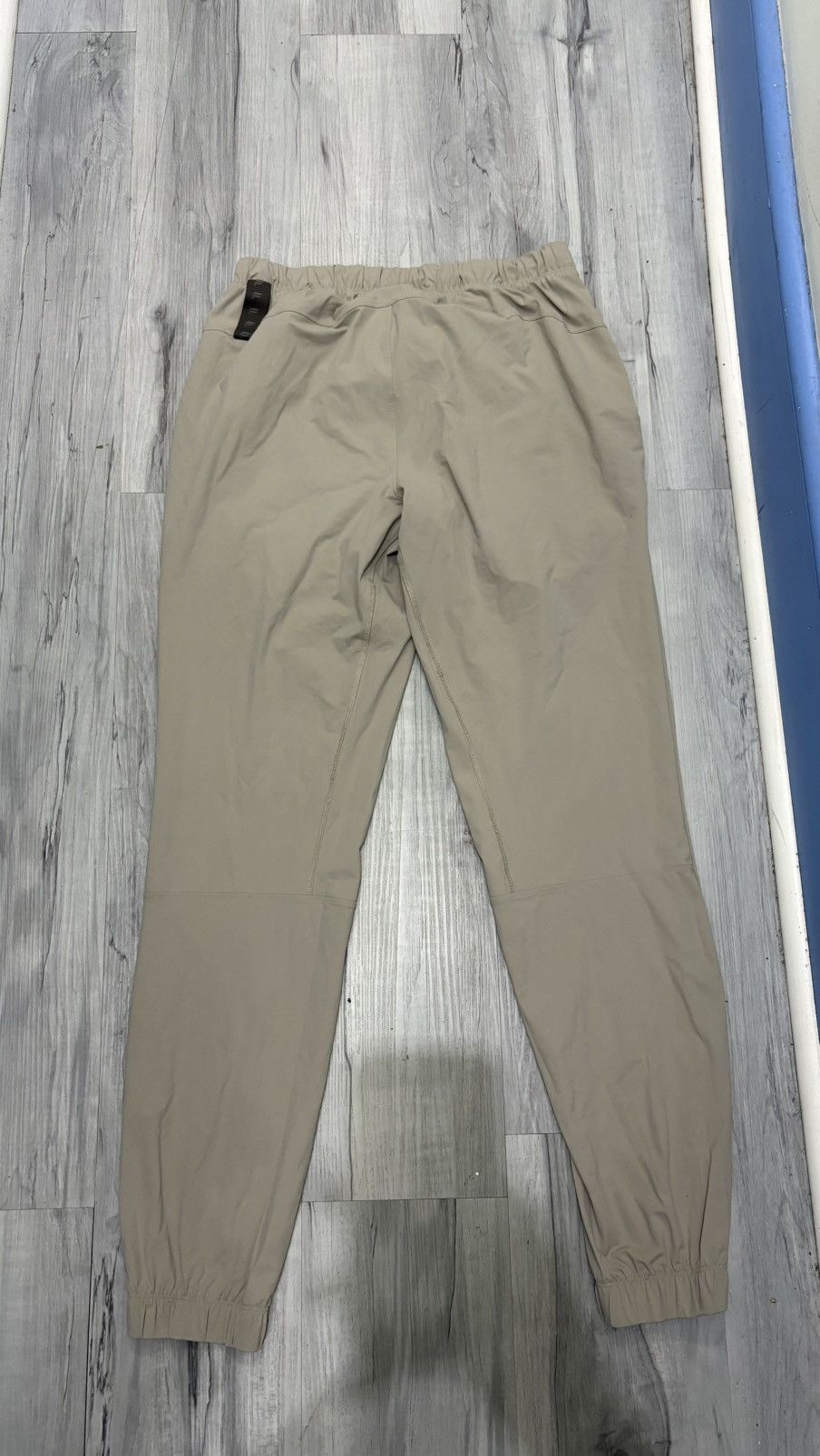 Fabletics Fabletics limited edition color (cream) Size US M / EU 48-50 / 2 - 4 Thumbnail