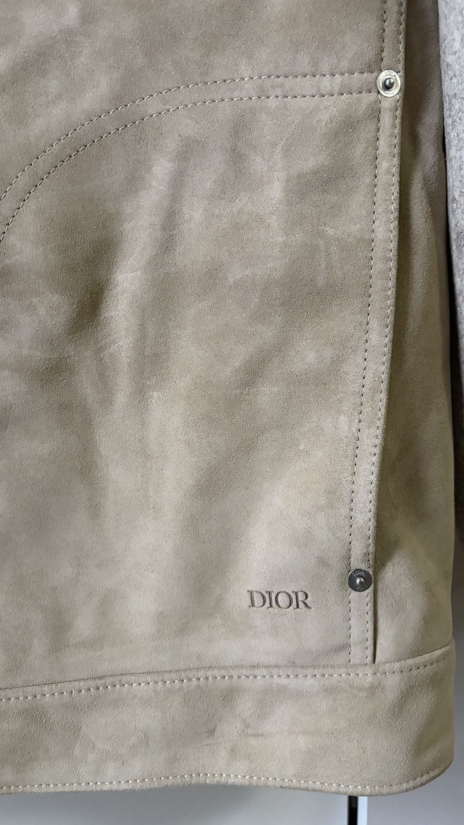 Dior Christian Dior Beige Suede Jacket Size US S / EU 44-46 / 1 - 5 Thumbnail