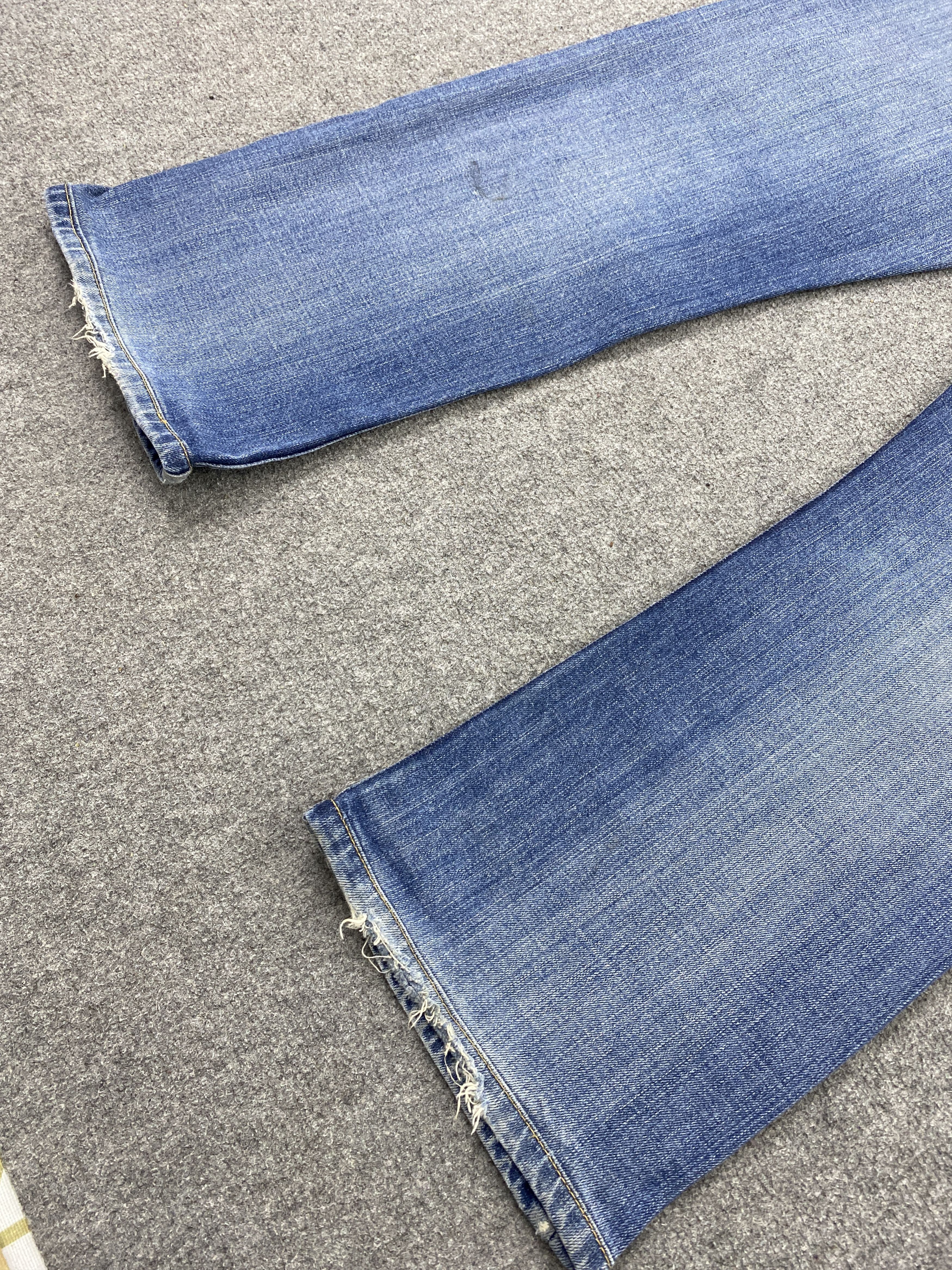 Levi's × Vintage Faded Blue Vintage Levi's 514 Jeans DP2330 Size US 33 - 16 Thumbnail