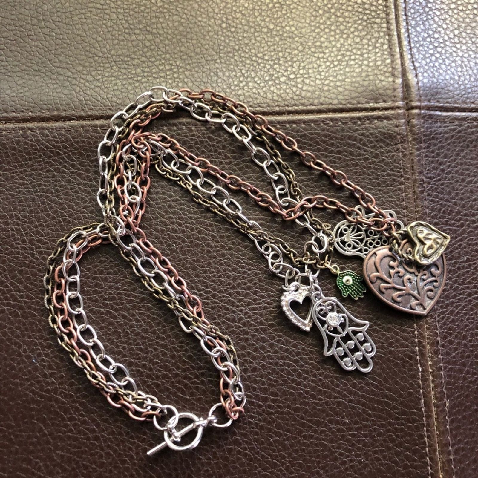 Jewelry Tri-tone metal triple strand chain hamsa necklace Size ONE SIZE - 5 Thumbnail