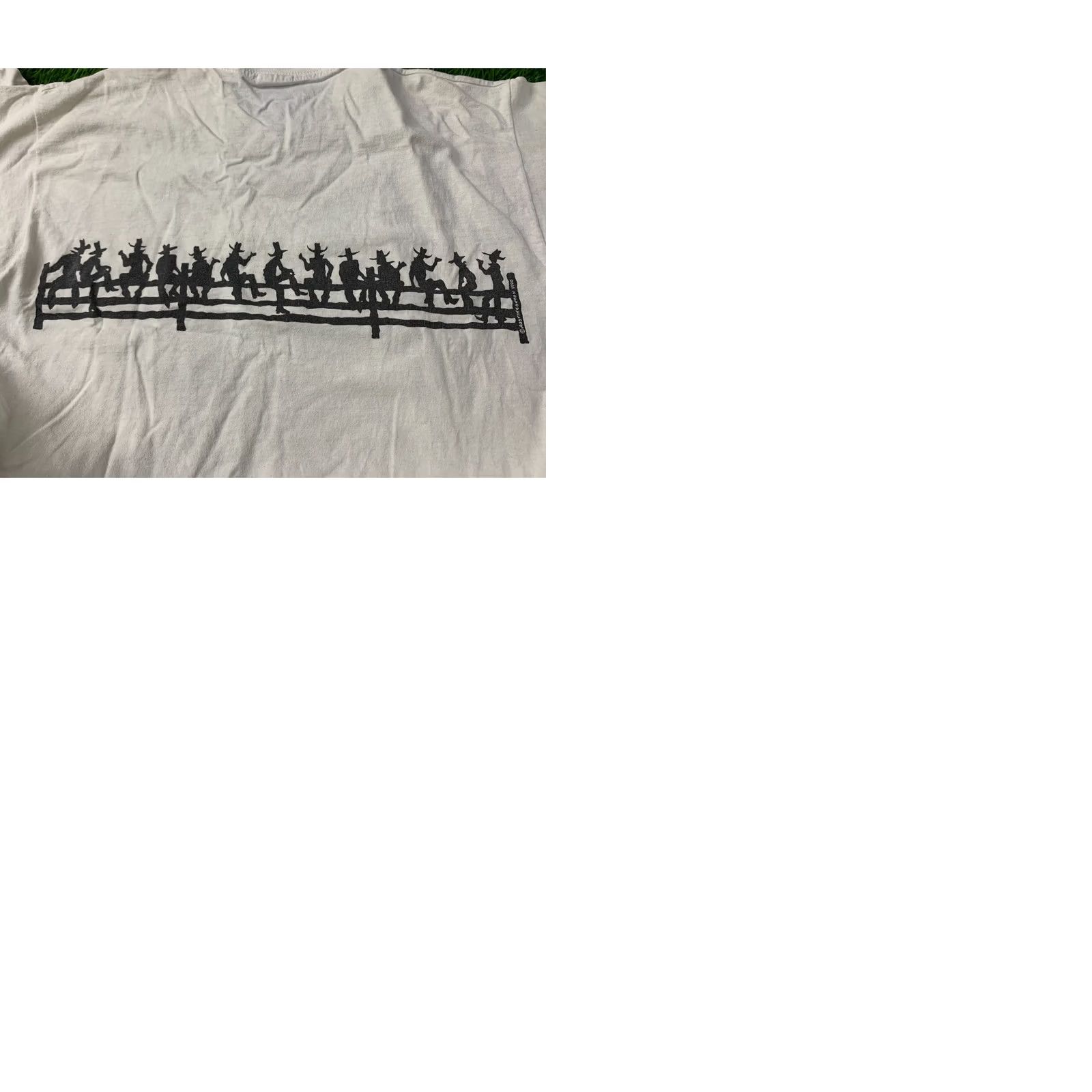 Fruit Of The Loom Brewster's Kananaskis Guest Ranch Shirt Men L White 1990s Vintage Jersey Tee Brand: Fruit of the Loom Size US L / EU 52-54 / 3 - 10 Thumbnail