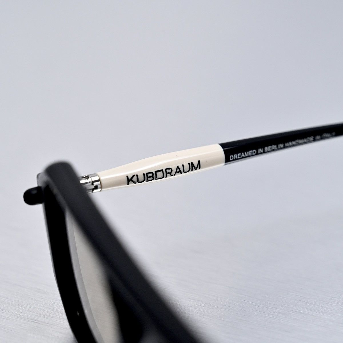 Kuboraum KUBORAUM P8 SUNGLASSES Size ONE SIZE - 6 Thumbnail