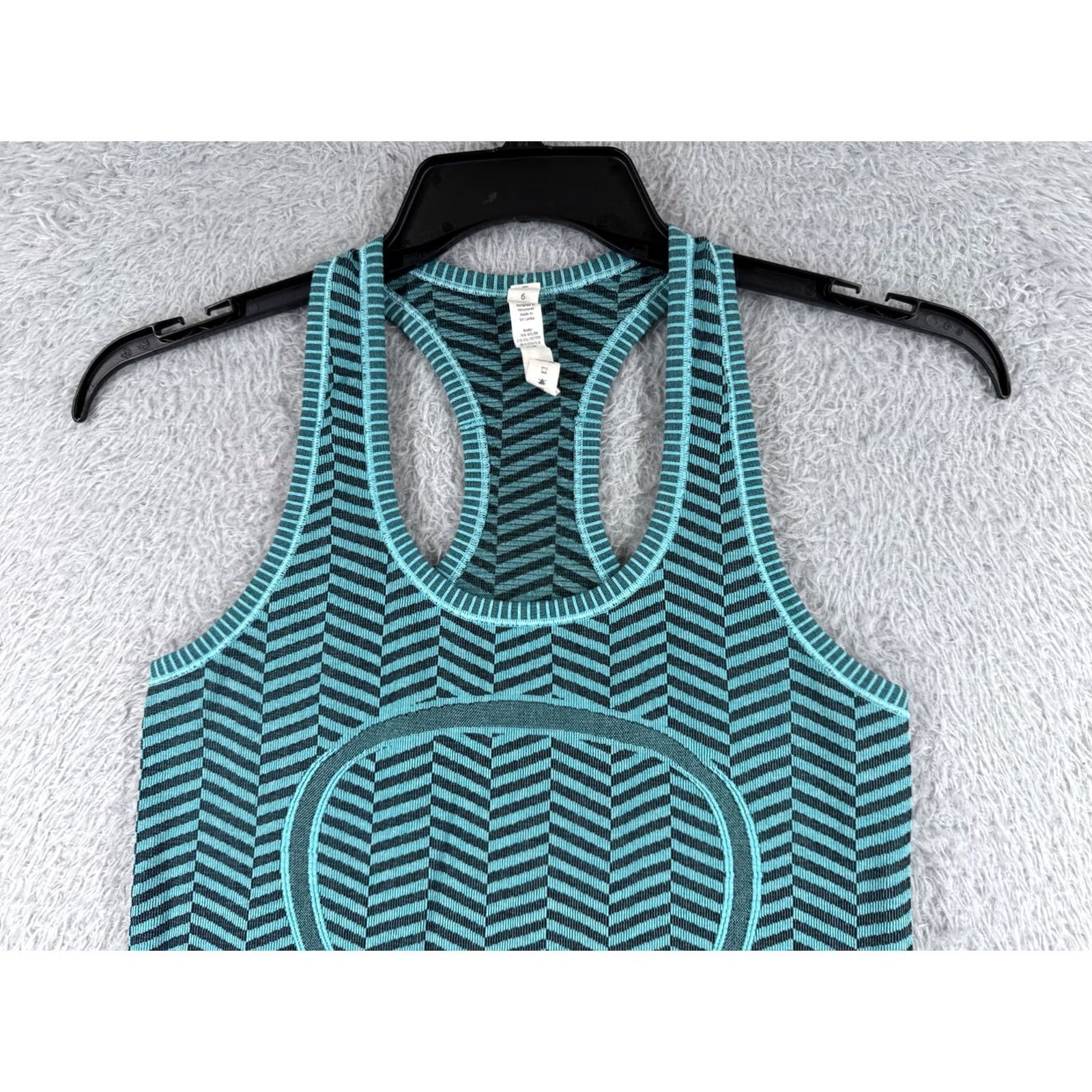 Lululemon Lululemon Shirt Women 6 Teal Black Chevron Swiftly Tech Tank Running Gym Size M / US 6-8 / IT 42-44 - 4 Thumbnail