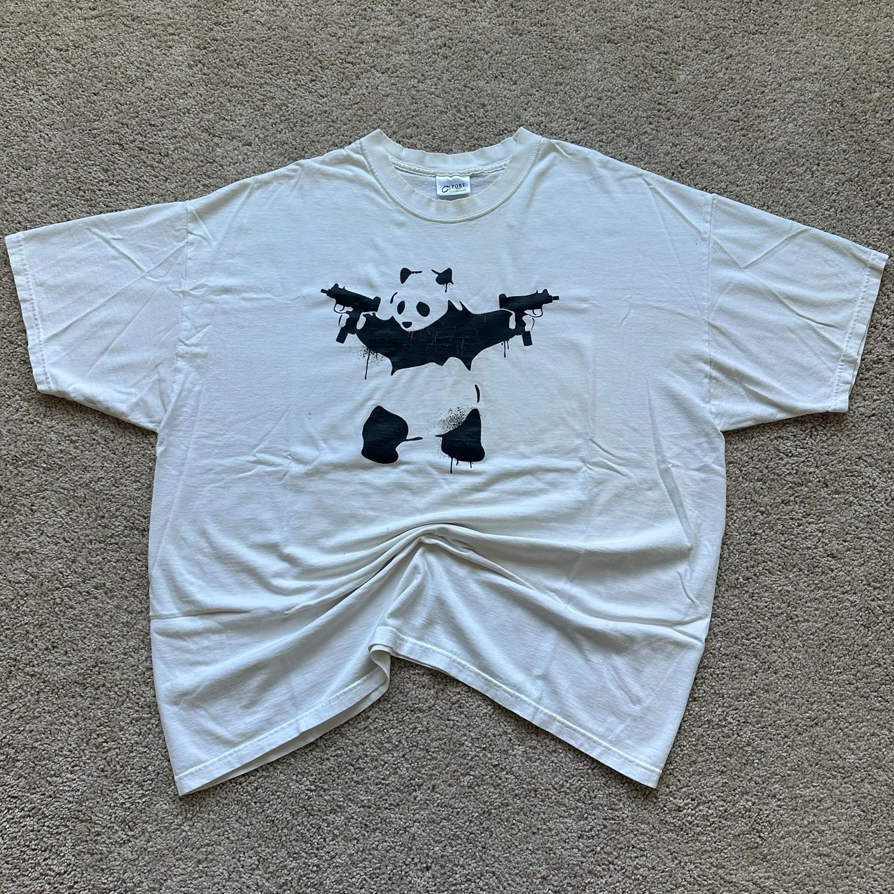 Vintage Vintage Y2K Banksy Panda Guns T-Shirt Punk Graffiti Modern A Size US XXL / EU 58 / 5 - 1 Thumbnail