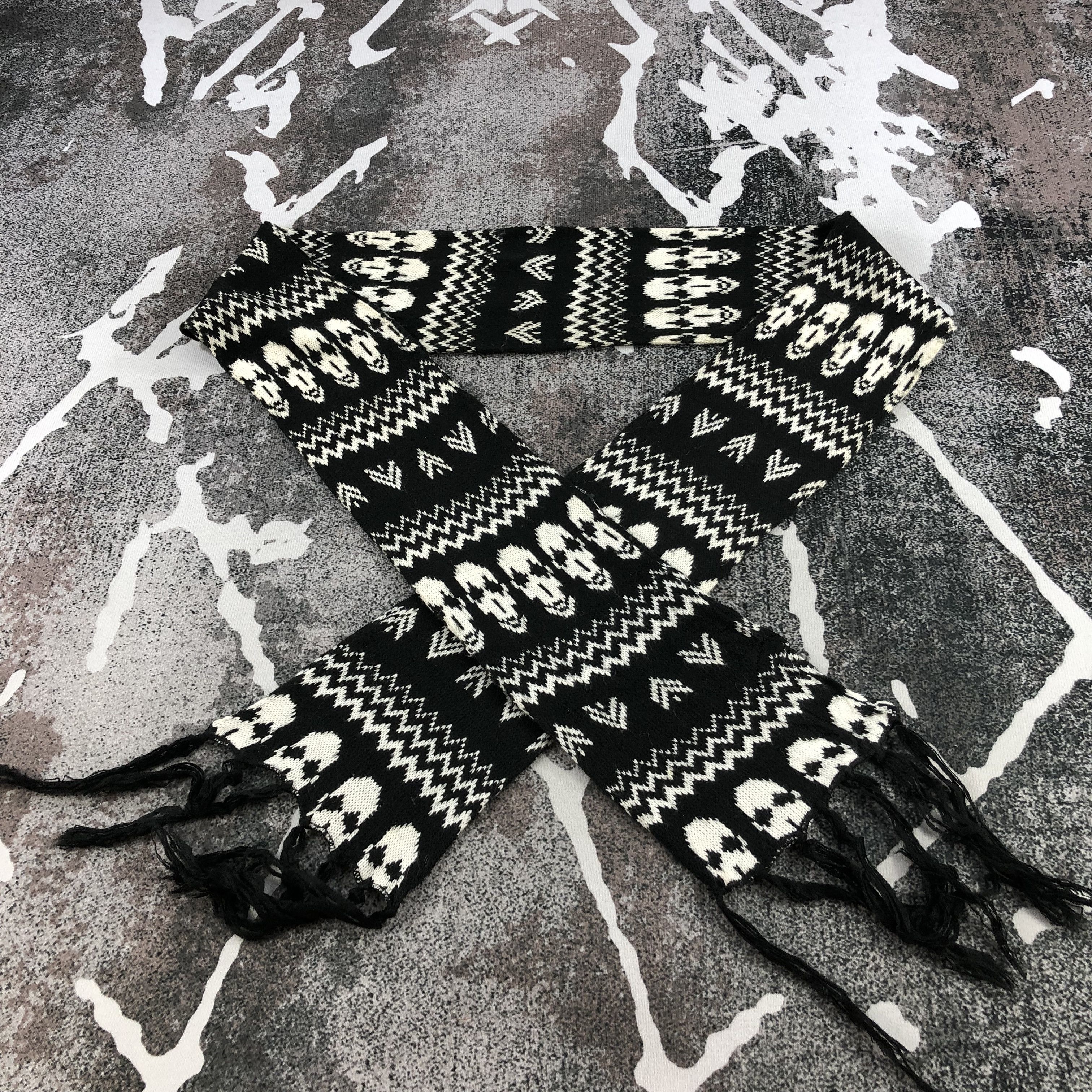 Skull Scarf Muffler Neckwear Neckpiece V596