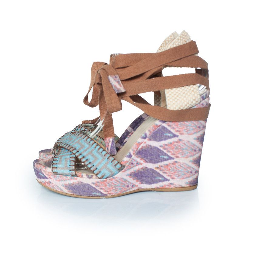 Stuart Weitzman Stuart Weitzman, ethnic printed wedge sandals Size US 8 / IT 38 - 2 Thumbnail