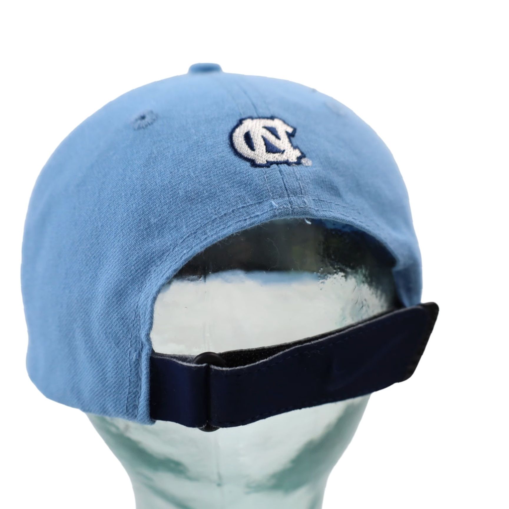 Nike VINTAGE Nike North Carolina Tar Heels Strap Back Hat Blue Men One Size Wearing 90s Size ONE SIZE - 4 Thumbnail