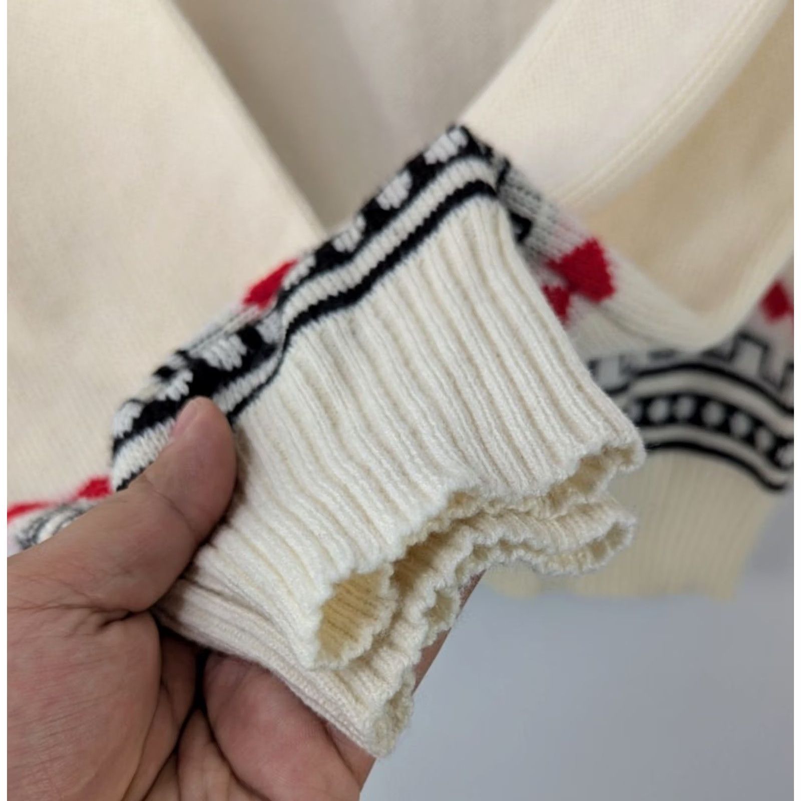 Fruit Of The Loom VINTAGE Fruit of the Loom Christmas Ugly Sweater Knit Crew Neck Long Sleeve Beige M Women Pullover Pattern: holiday Size M / US 6-8 / IT 42-44 - 3 Thumbnail