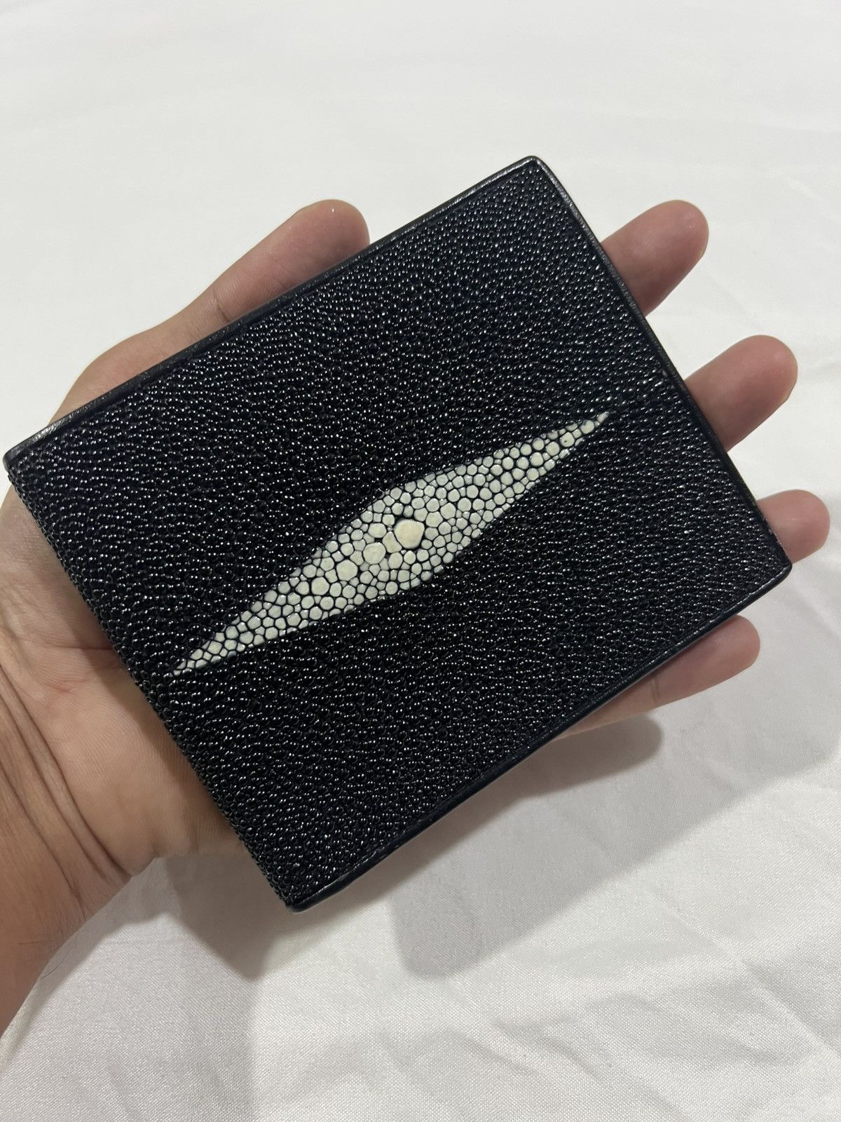 Genuine Leather Exotic Genuine Stingray Skin Leather Bi Fold Wallets Size ONE SIZE - 1 Thumbnail