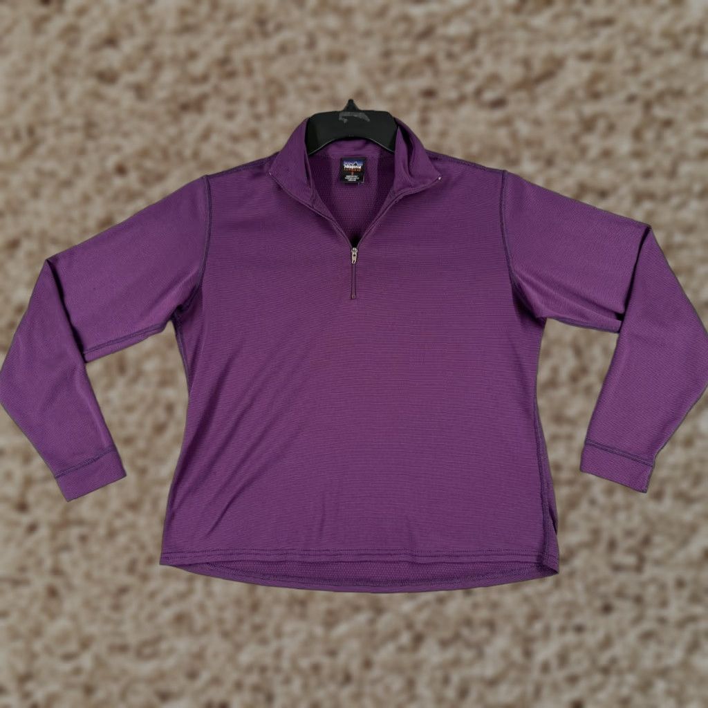 Patagonia VINTAGE Patagonia Shirt Womens Small Purple 1/4 Zip Capilene Polyester Mock Neck Size S / US 4 / IT 40 - 1 Thumbnail