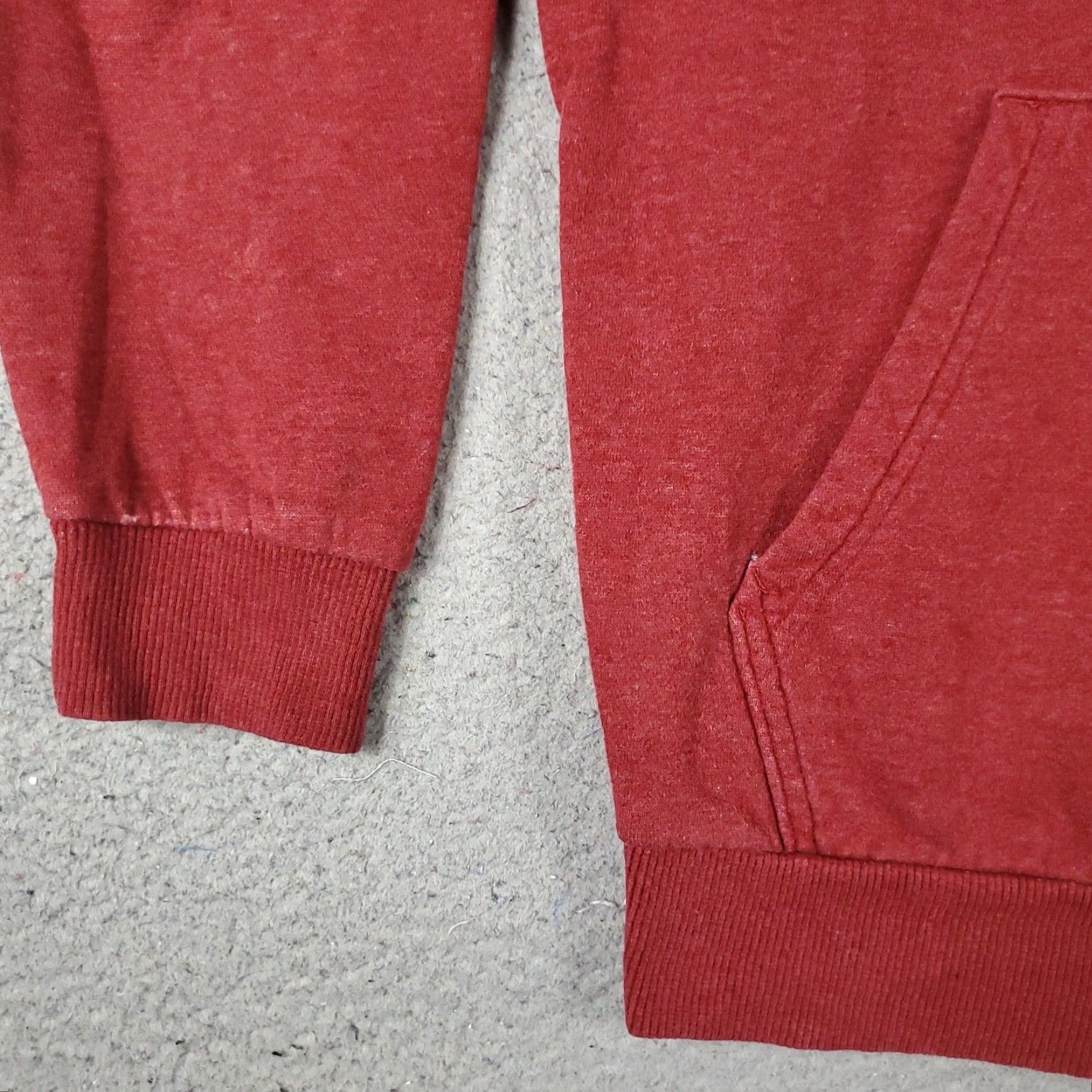 Under Armour VINTAGE Under Armour Hoodie Mens Small Full Zip Pullover Sweater Athletic Red Mens Size US S / EU 44-46 / 1 - 3 Thumbnail