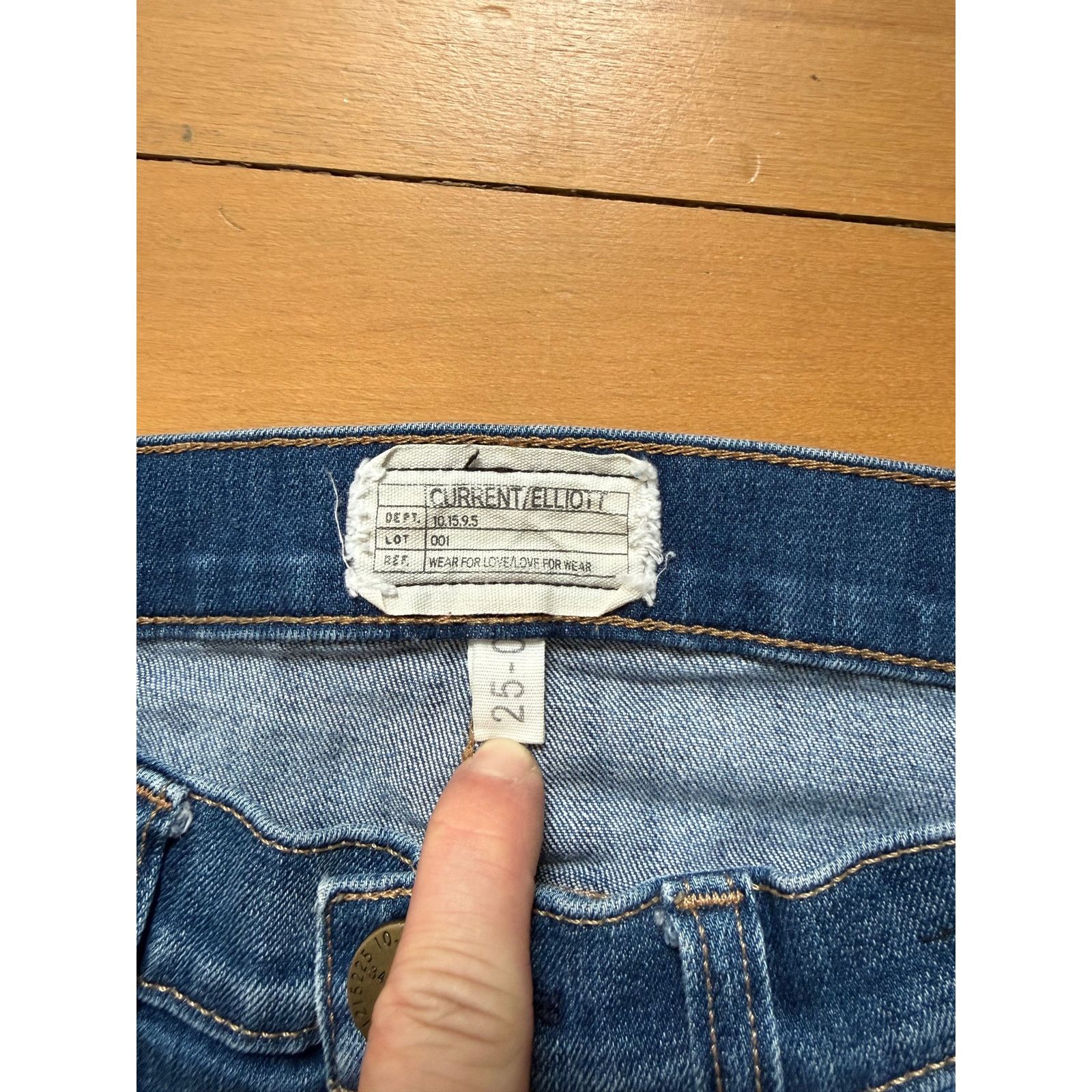 Current/Elliot NWT Current/Elliott The Stiletto Jeans - Distressed - 25 Size 25" / US 0 / IT 36 - 2 Thumbnail