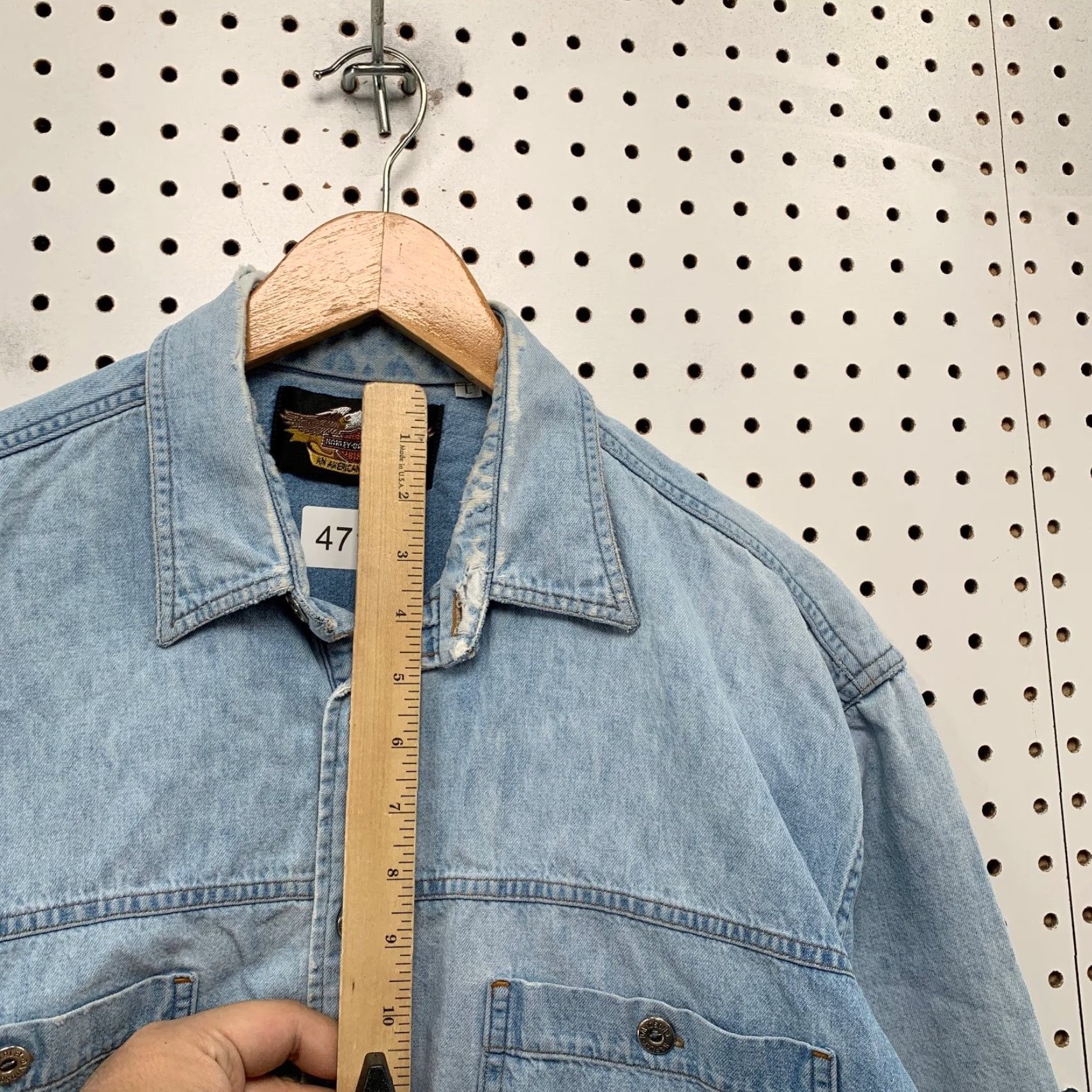 Harley Davidson VINTAGE Harley-Davidson Denim Button Shirt Mens Large Distressed Pocket Biker Size US L / EU 52-54 / 3 - 7 Thumbnail