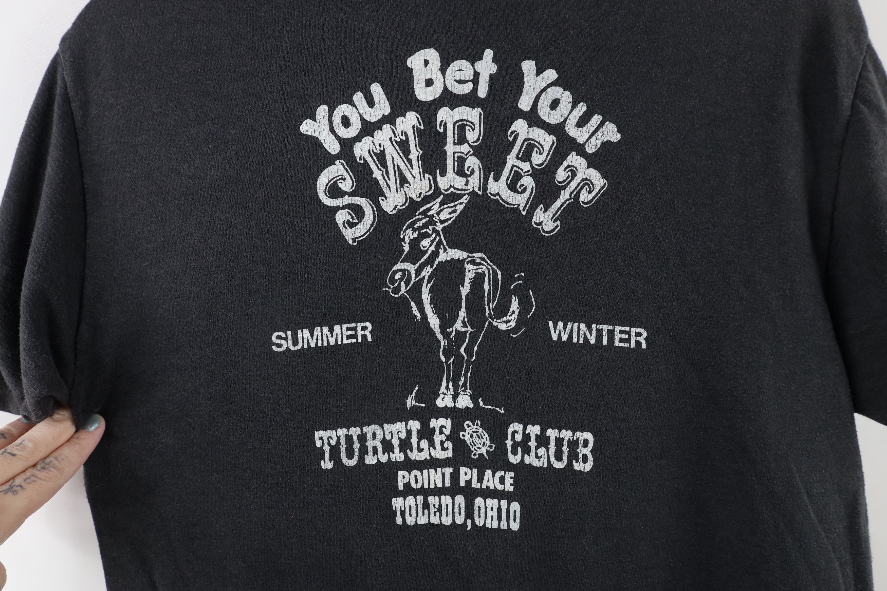 Vintage Vintage 70s Club Floating Tavern Toledo Ohio T-Shirt USA Size L / US 10 / IT 46 - 10 Thumbnail