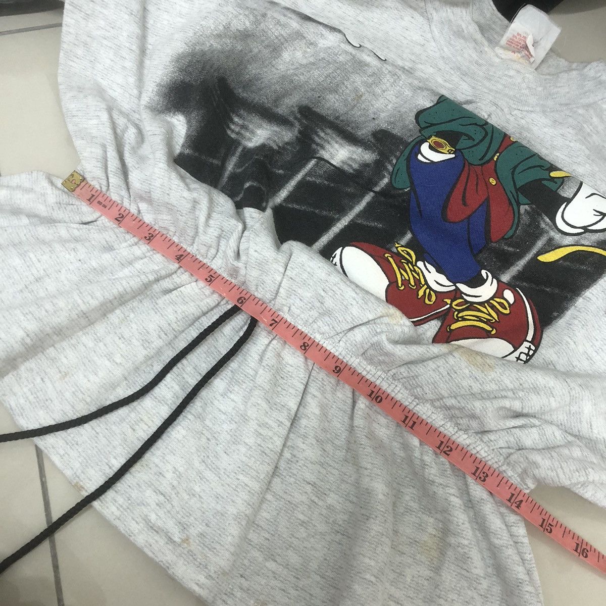 Vintage Vintage Mickey & Minnie Sweatshirt Size L / US 10 / IT 46 - 9 Thumbnail