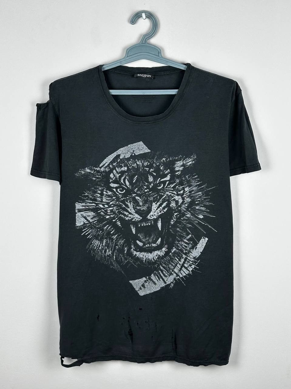 Balmain Balmain Distressed Trash Tiger Print T Shirt Faded Size US M / EU 48-50 / 2 - 1 Thumbnail
