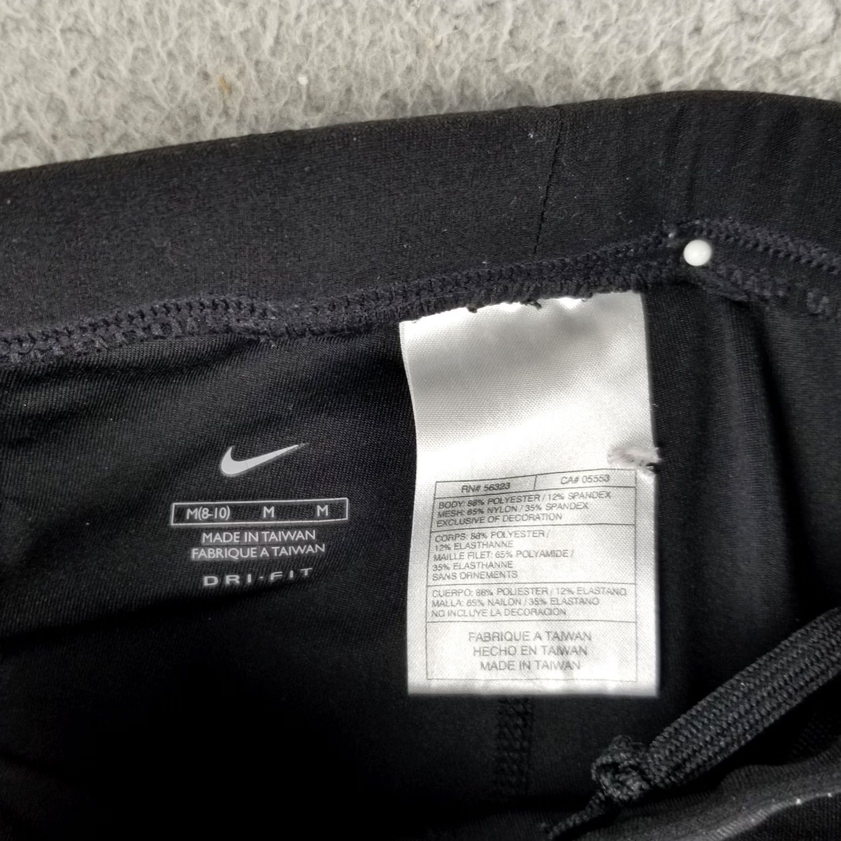 Nike Nike Dri-FIT Crop Running Pants Black Striped Women's Medium II Size 32" / US 10 / IT 46 - 3 Thumbnail