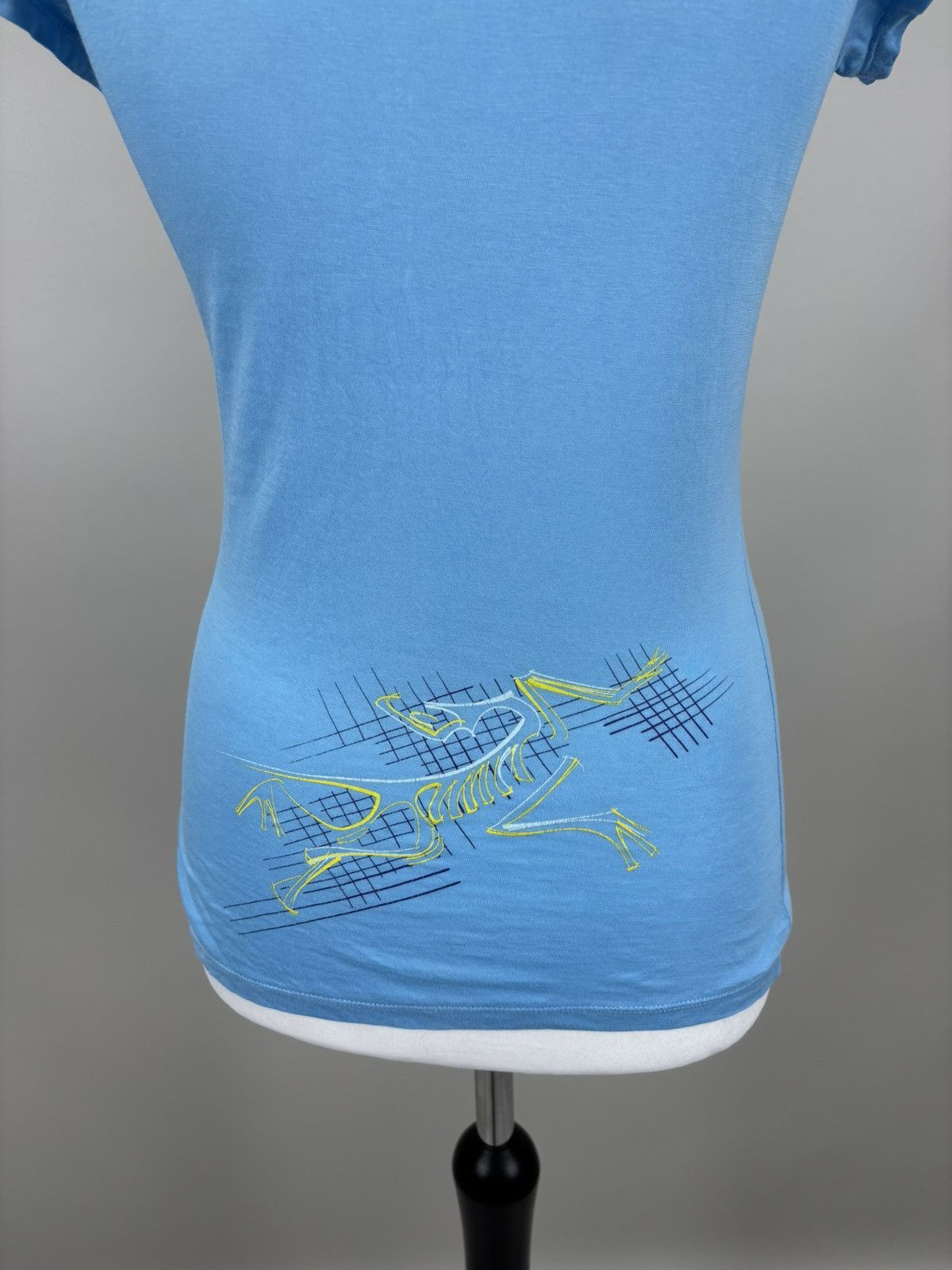Arc'teryx Womens t shirt Arc'teryx Size S Color Blue Size S / US 4 / IT 40 - 6 Thumbnail