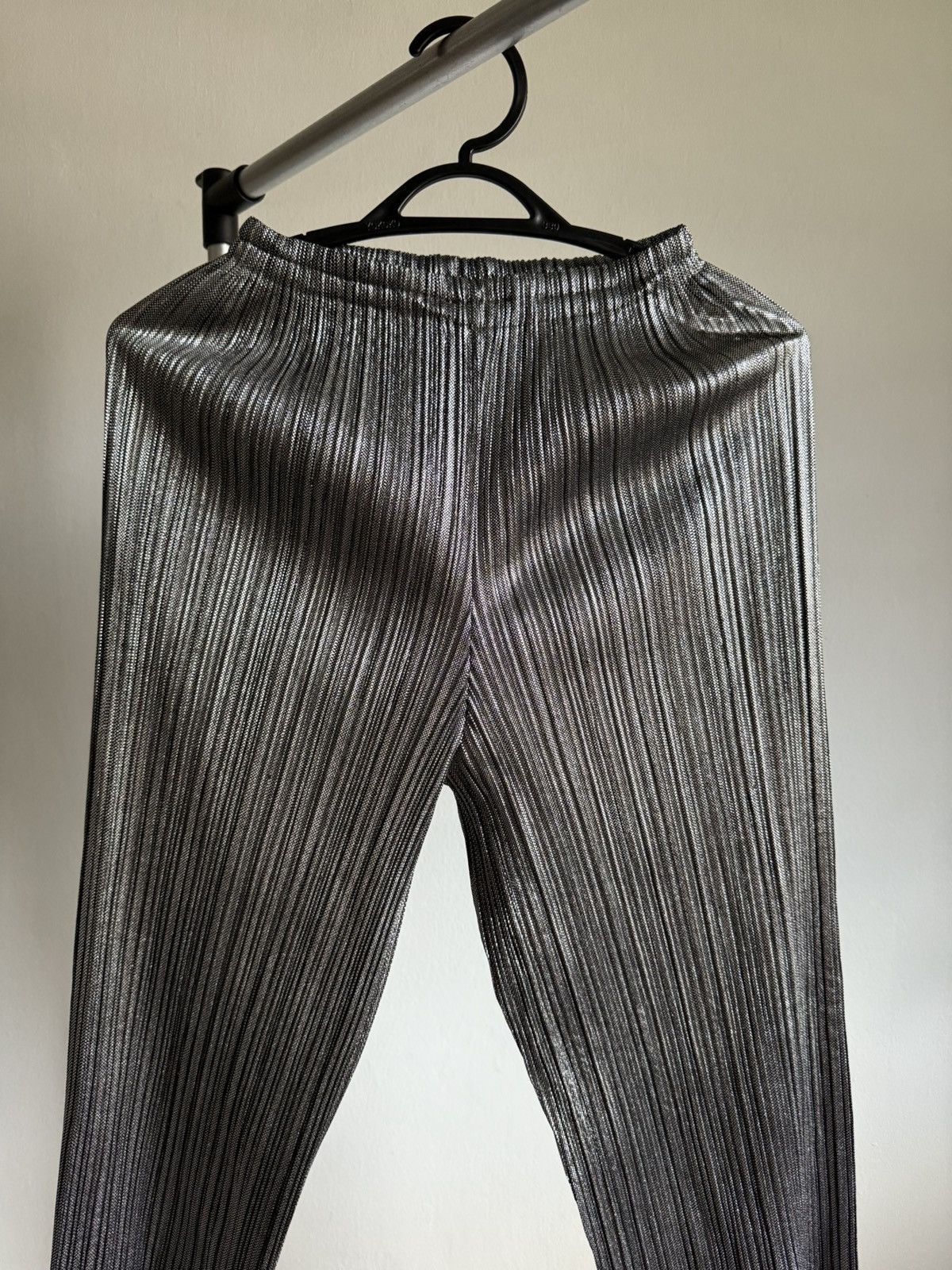 Pleats Please Issey Miyake Pleats please pleated pants Size 28" / US 6 / IT 42 - 2 Thumbnail
