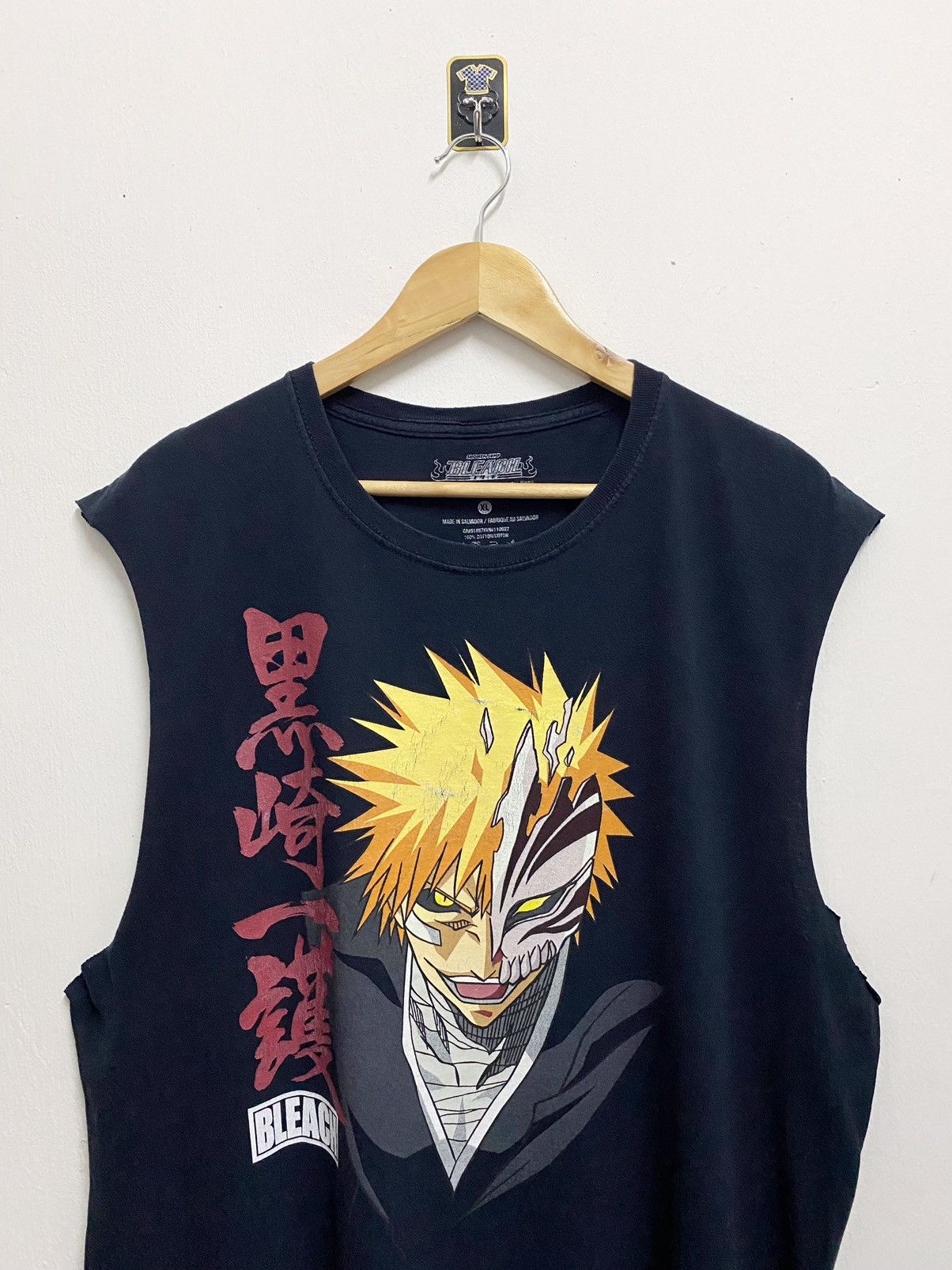 Anime × Cartoon Network × Japanese Brand 2000's Anime Shonen Jump - Bleach Sleeveless Custom Size US XL / EU 56 / 4 - 3 Thumbnail