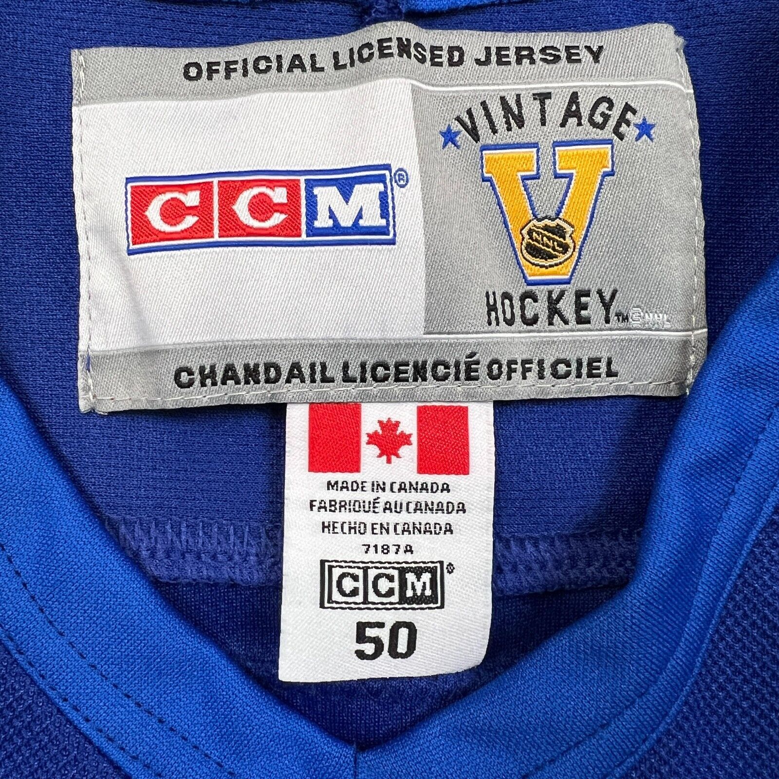 Ccm × NHL × Vintage VTG 90s CCM Wendel Clark Toronto Maple Leafs Hockey Jersey Size US M / EU 48-50 / 2 - 9 Thumbnail