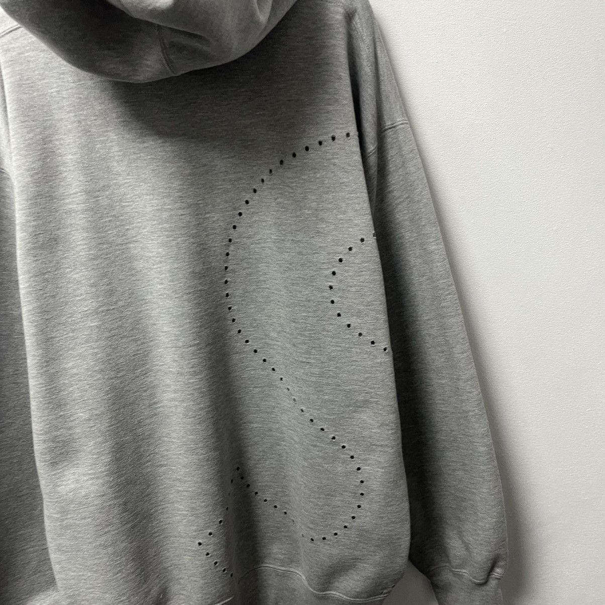 Supreme Supreme Hoodie Grey Size US XL / EU 56 / 4 - 9 Thumbnail