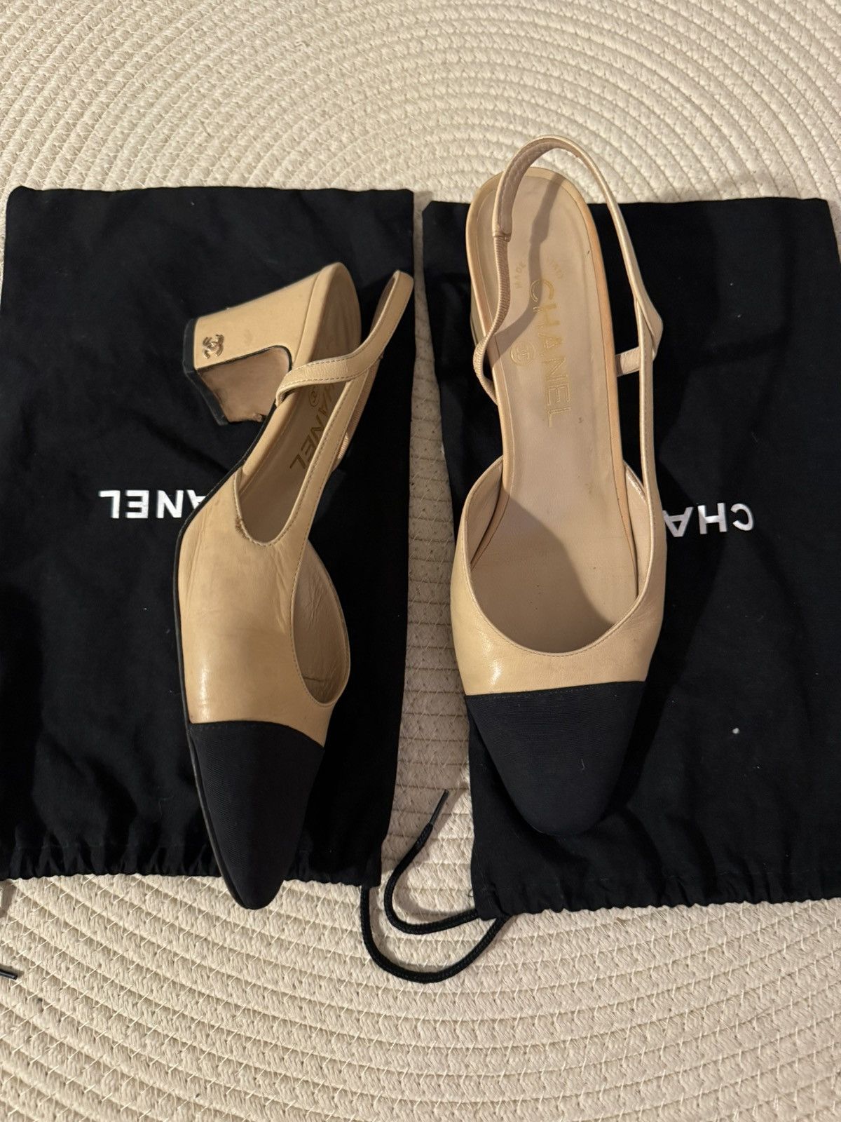 Sling Back Chanel Beige Black Slingback Chanel SLINGBACKS Goatskin