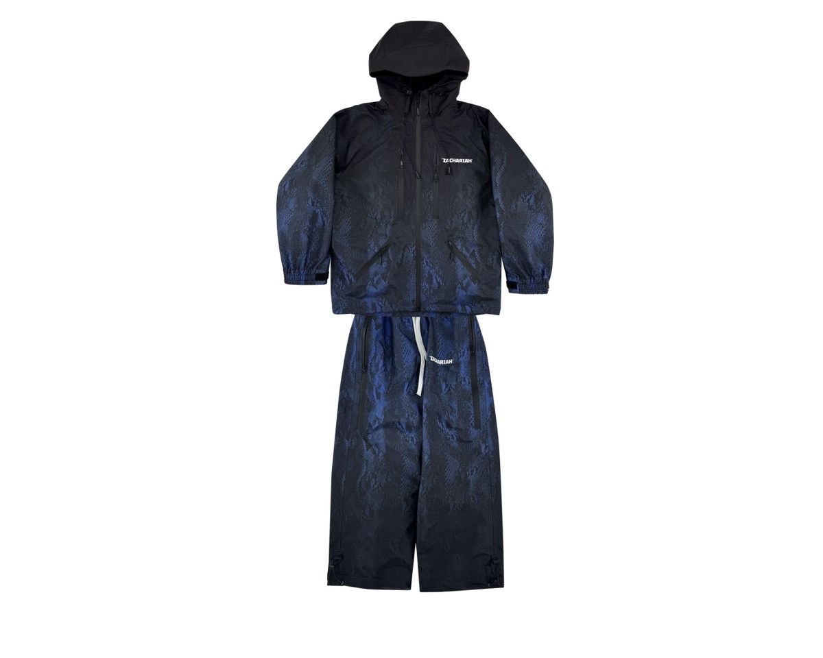 Other Blue Coral Snake Pattern Outdoor Windproof Ski Suit Size US 32 / EU 48 - 1 Thumbnail