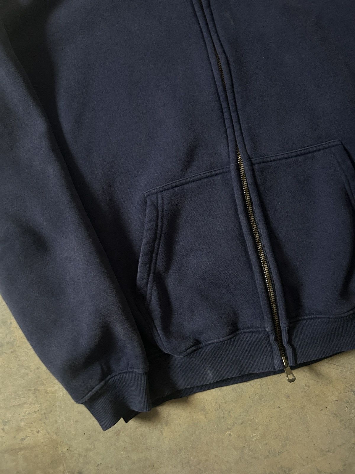 Vintage Vintage Navy Heavyweight Zip Up Hoodie — Blank Essentials Size US S / EU 44-46 / 1 - 2 Thumbnail