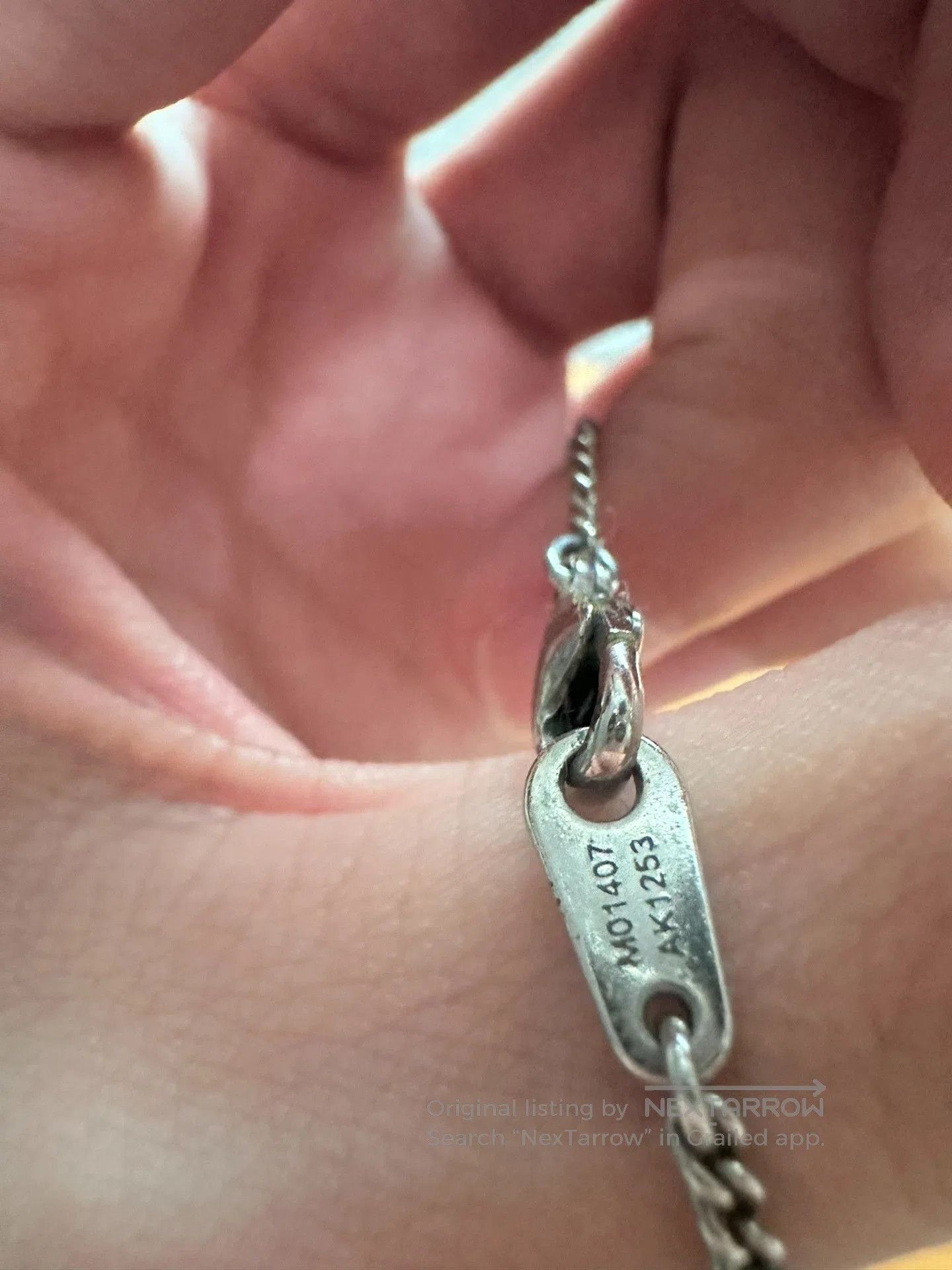 Louis Vuitton Louis Vuitton Enamel Trainer Shoe Necklace. Size ONE SIZE - 6 Thumbnail