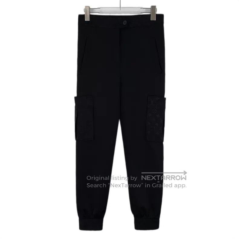 Louis Vuitton Louis Vuitton Black pocket logo presbyopic casual pants Size US 38 / EU 54 - 1 Thumbnail