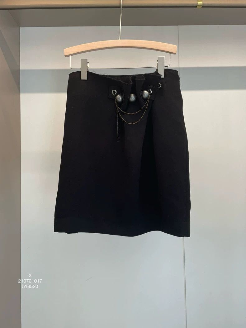 Loewe LOEWE Black half-length skirt Size 26" / US 2 / IT 38 - 1 Thumbnail