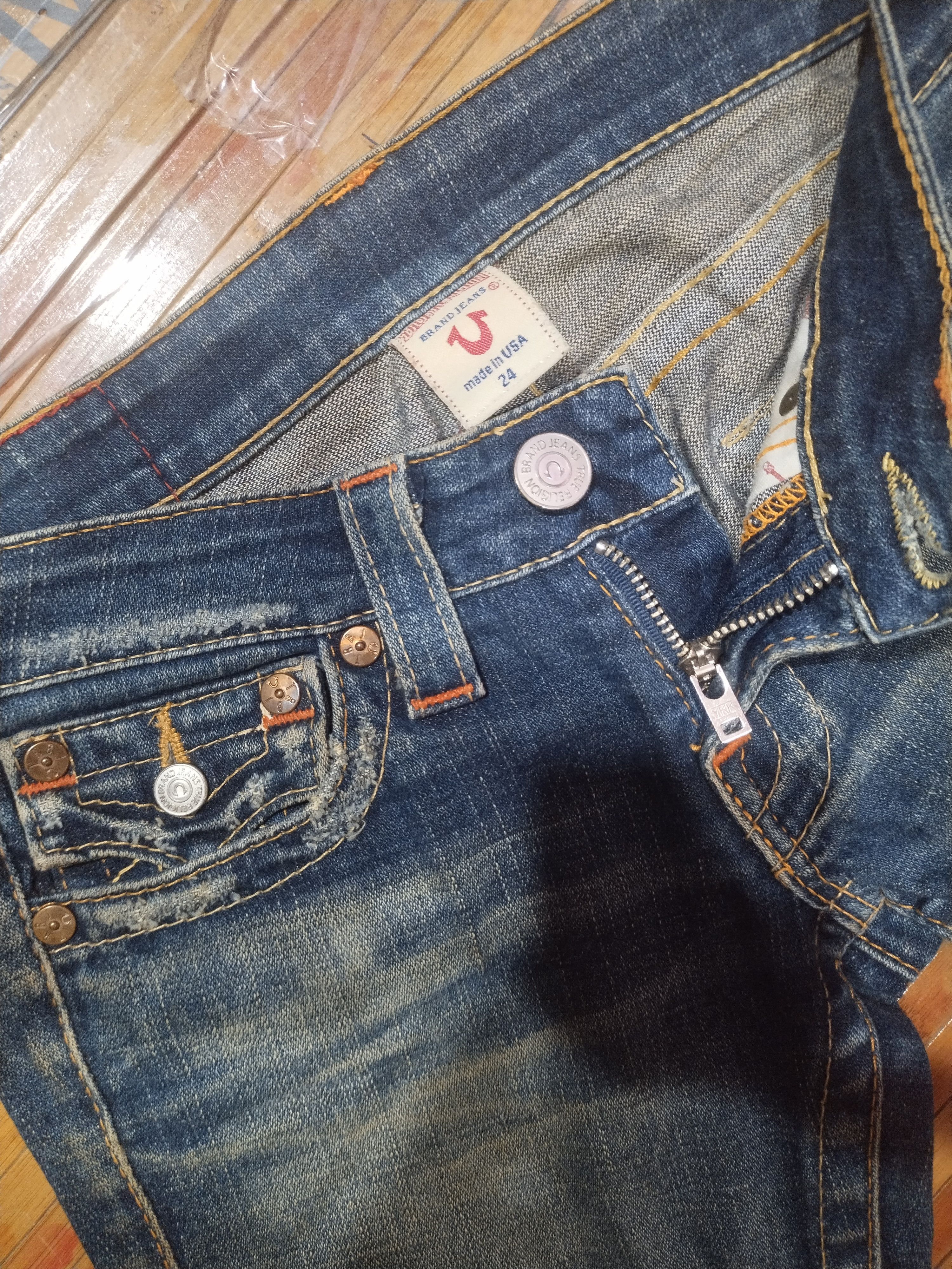 True Religion Jeans Disstressted True Religion Sz 24" Size 24" / US 00 / IT 34 - 6 Thumbnail