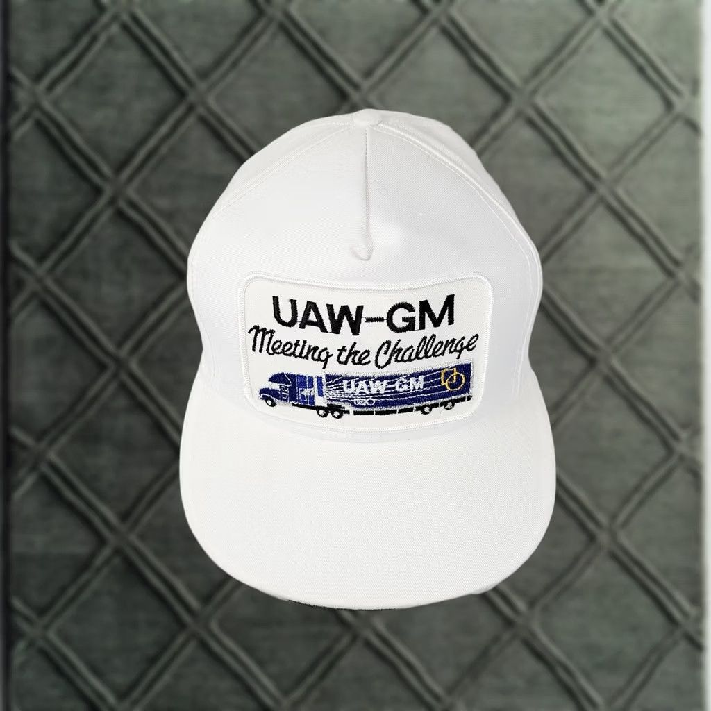 Vintage VINTAGE UAW-GM Patch Trucking Trucker Hat Cap Adjustable Men White Cotton Canvas Cap 90s Logo Patch Spring Summer Fall Winter Casual Size ONE SIZE - 1 Thumbnail