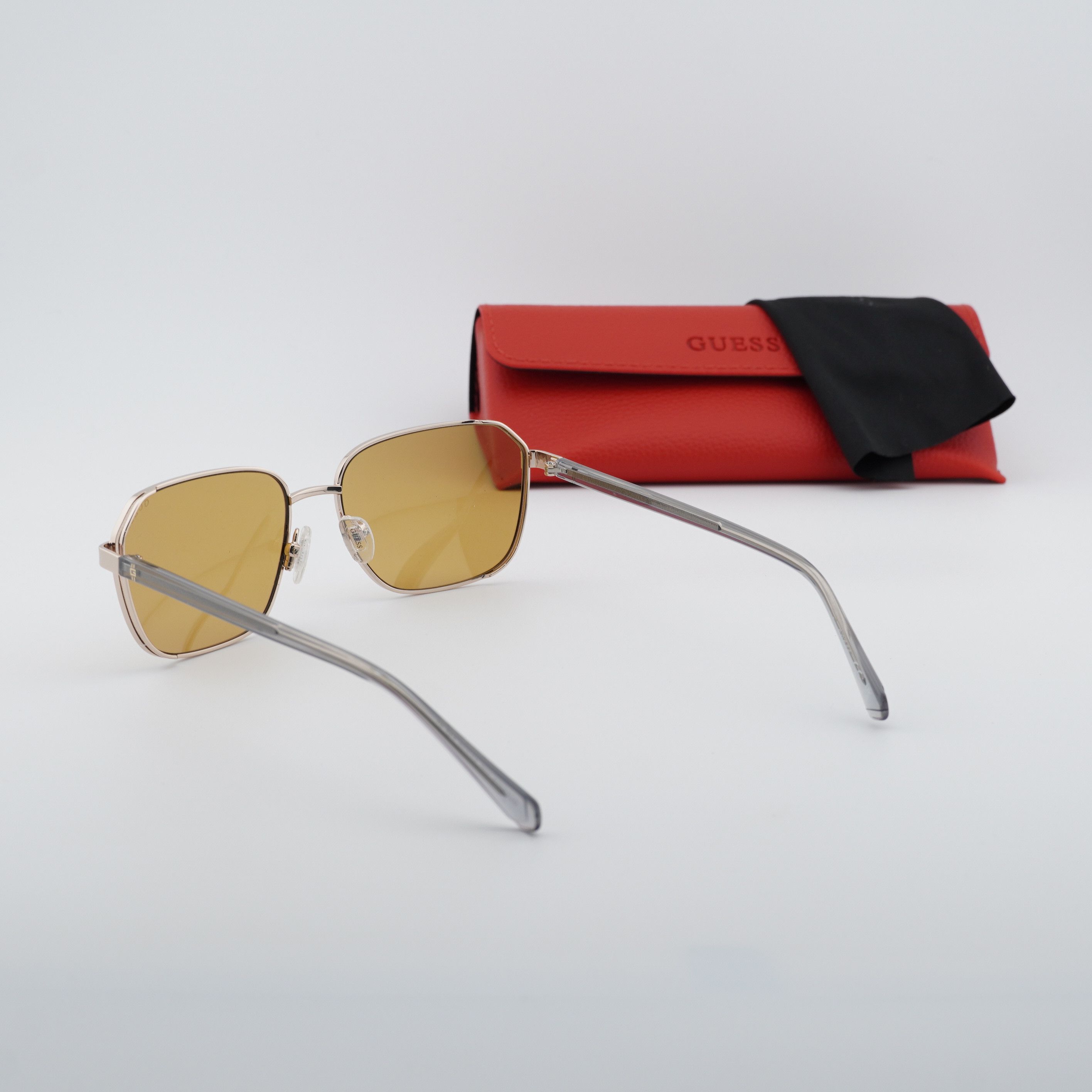 Guess Guess GU00117 32E Sunglasses 57mm Gold Square Frame Size ONE SIZE - 8 Thumbnail